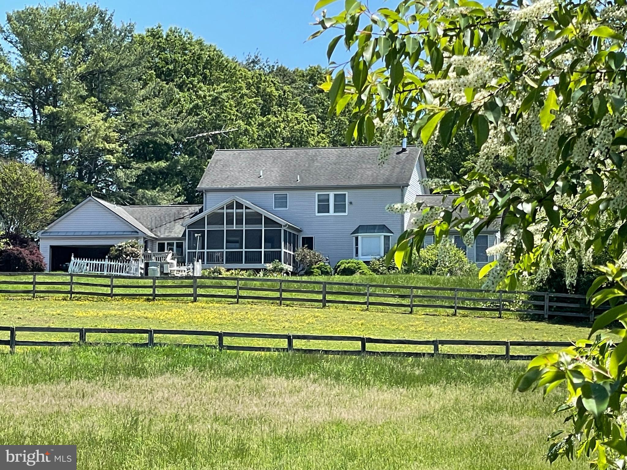 DAMASCUS OUTSIDE - Farm