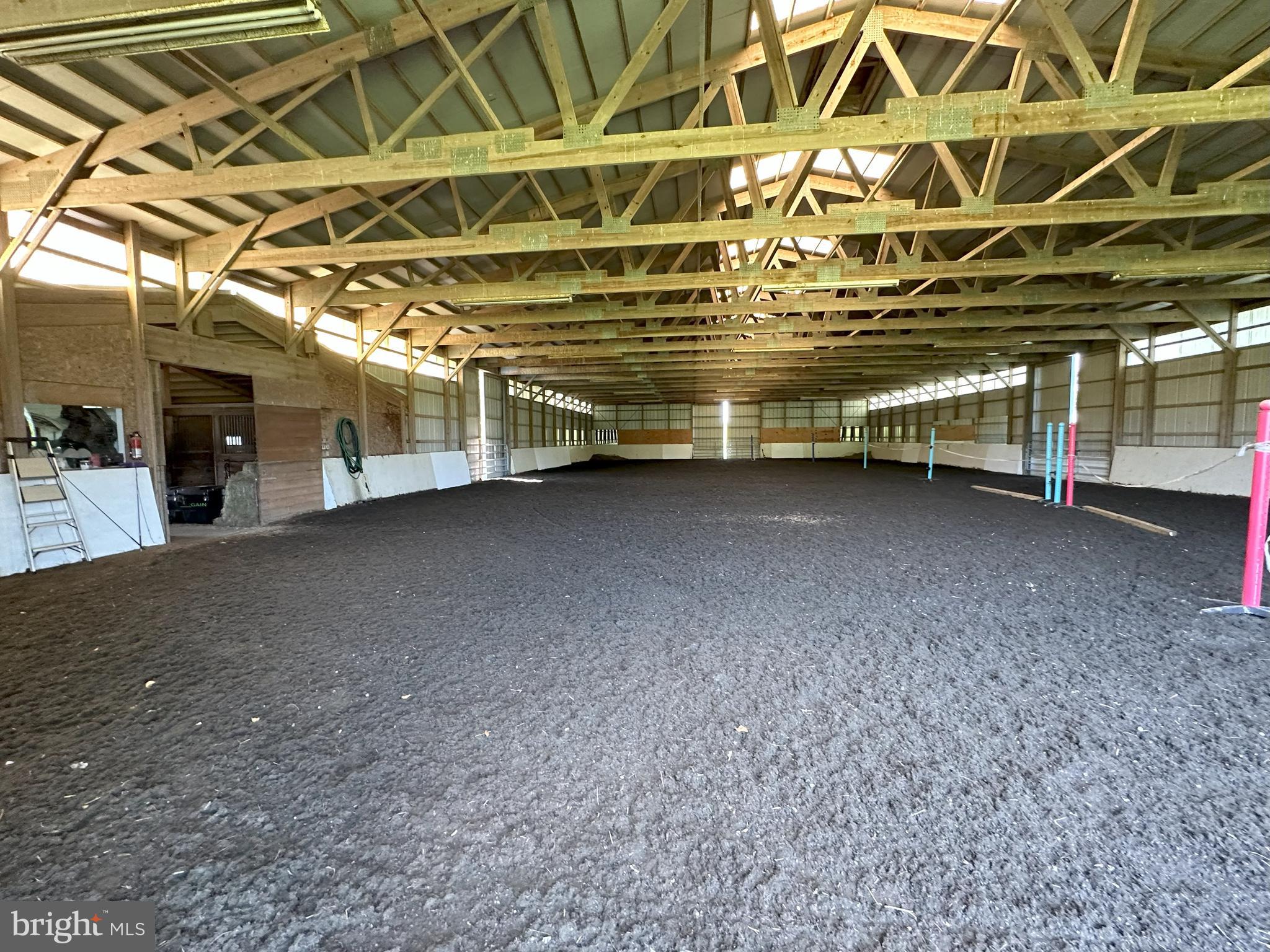 DAMASCUS OUTSIDE - Farm