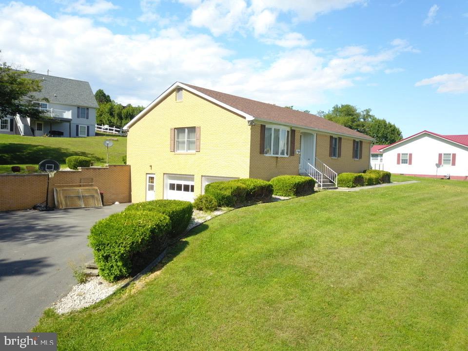 AIRPORT ADDITION - Residential