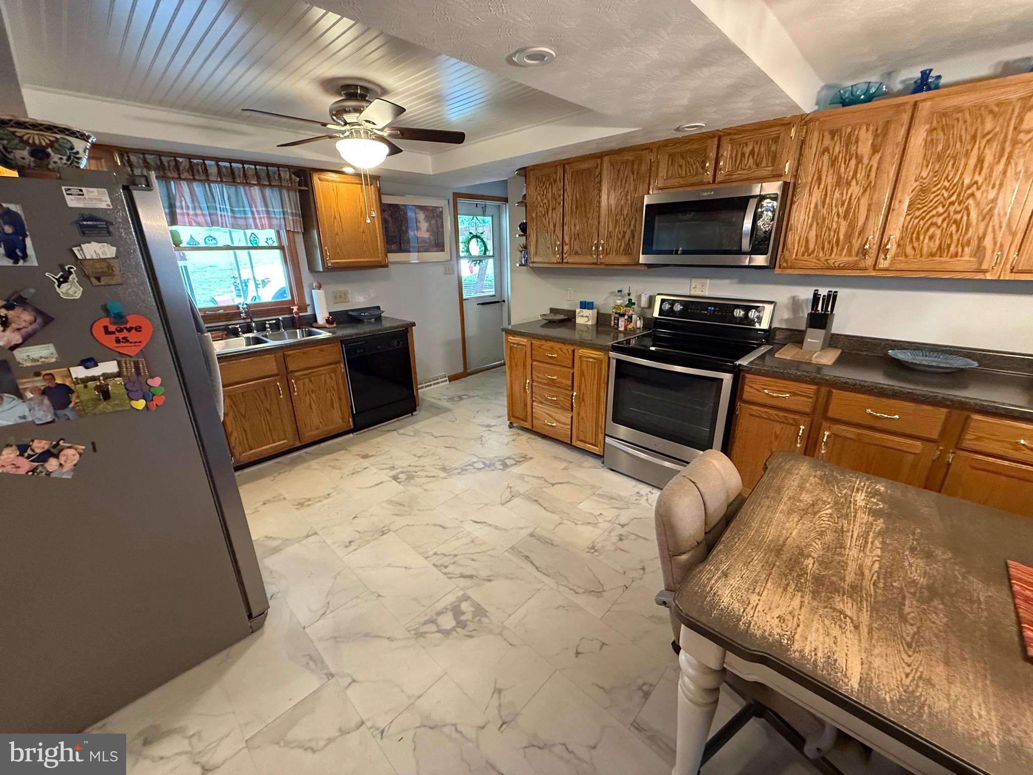 AIRPORT ADDITION - Residential