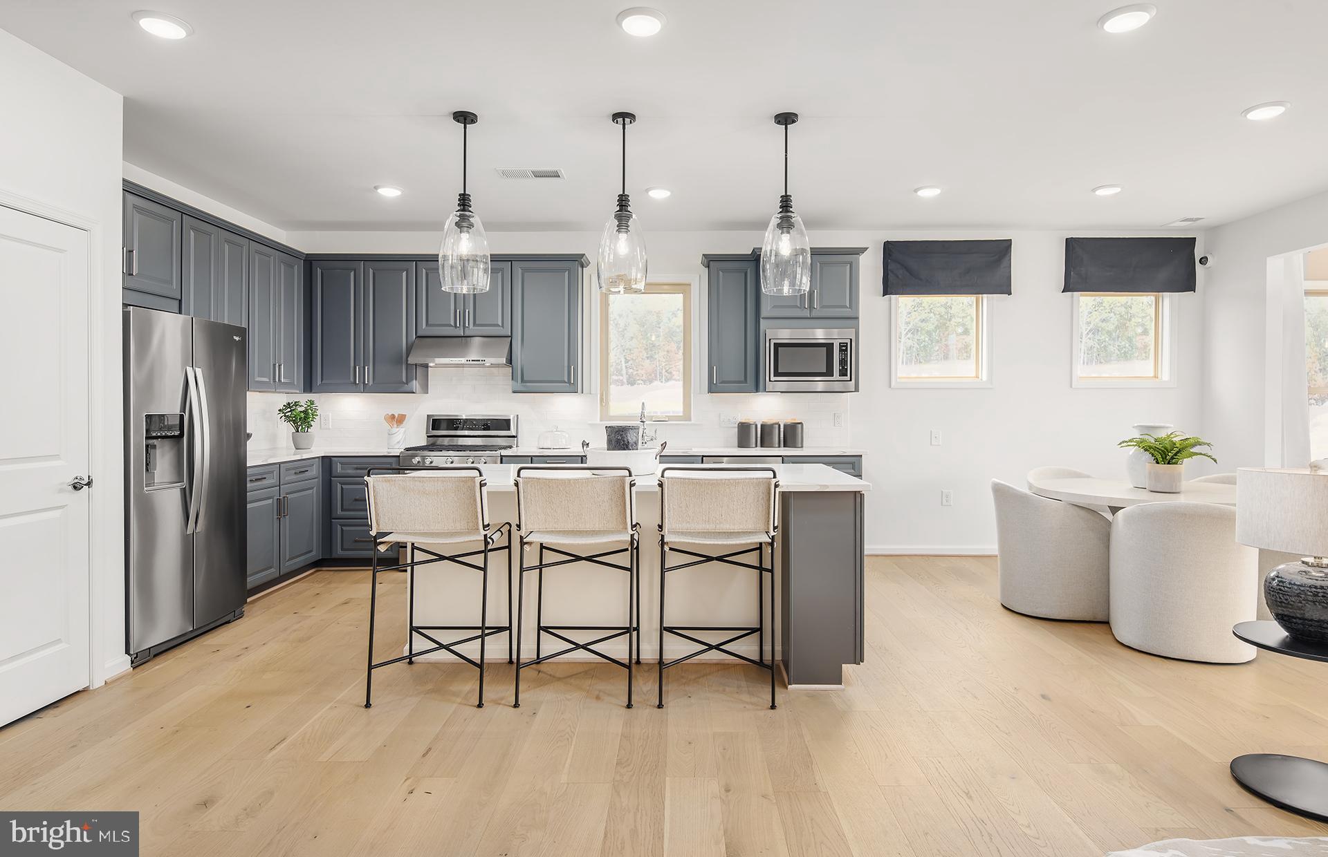 MONTEBELLO - Residential