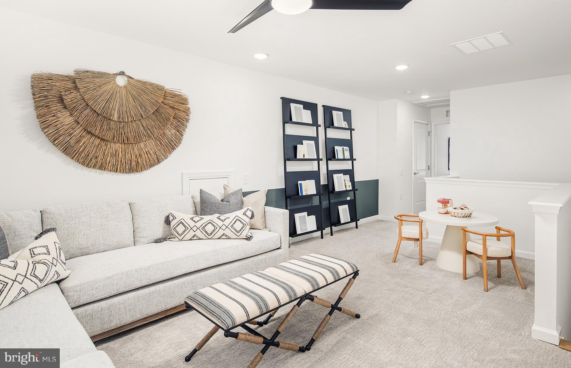 MONTEBELLO - Residential