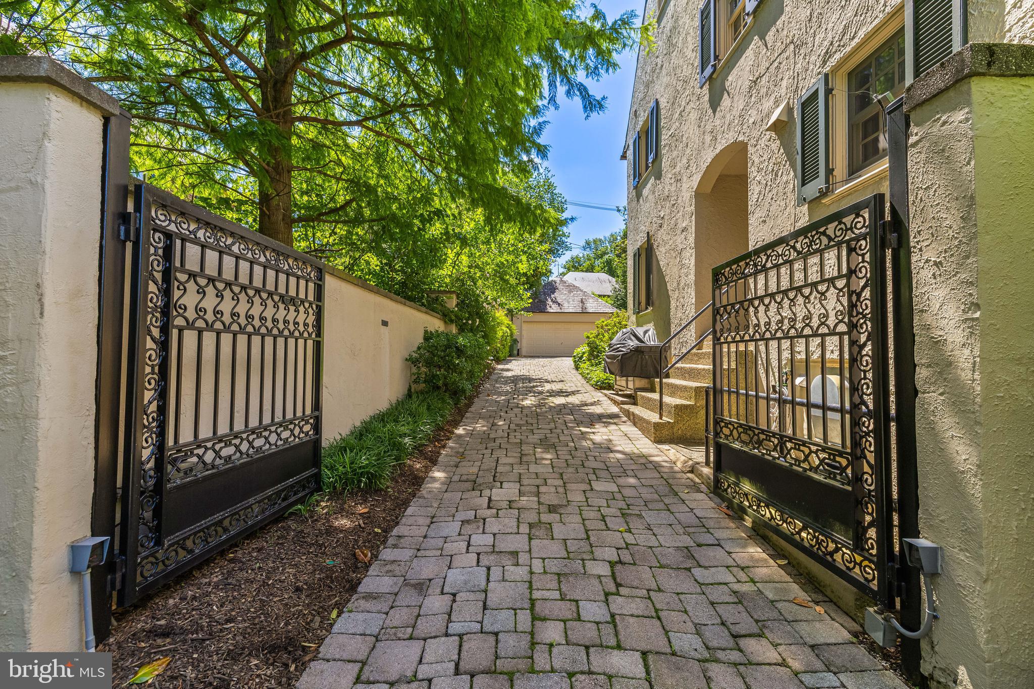 GUILFORD - Residential