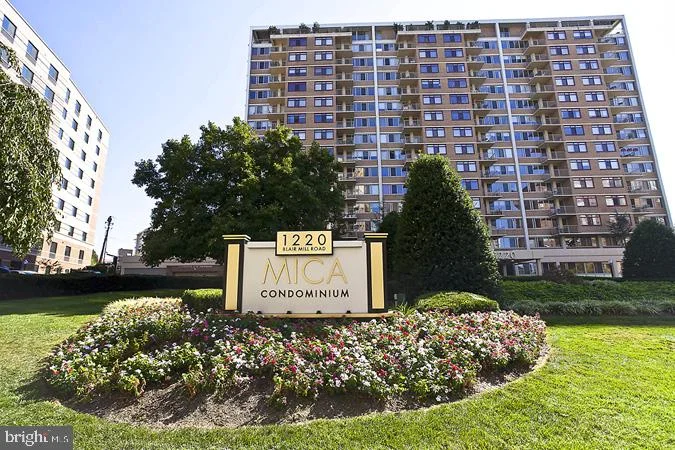 1220 Blair Mill Road Unit 702