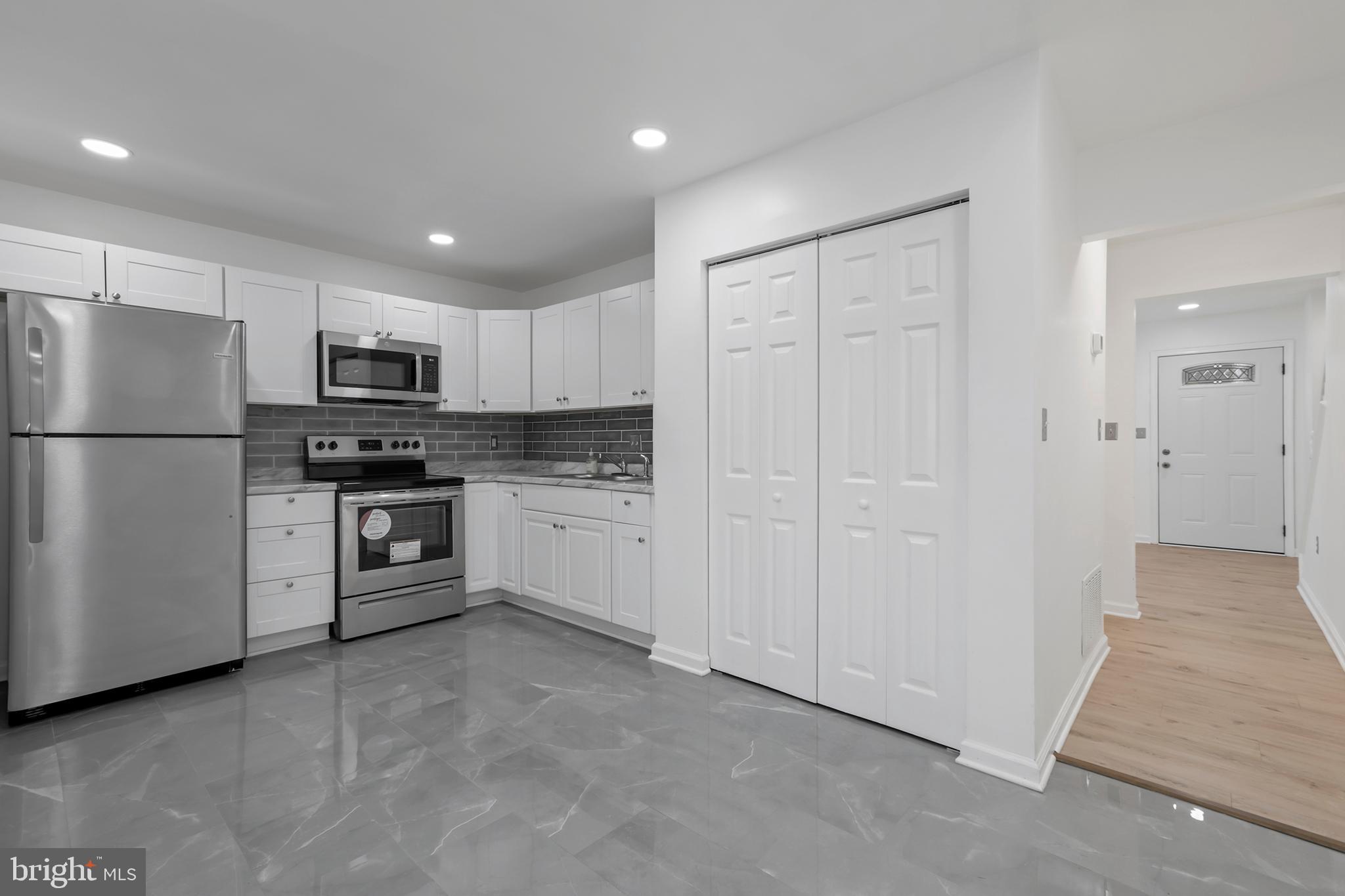 OLDE FORGE - Residential Lease