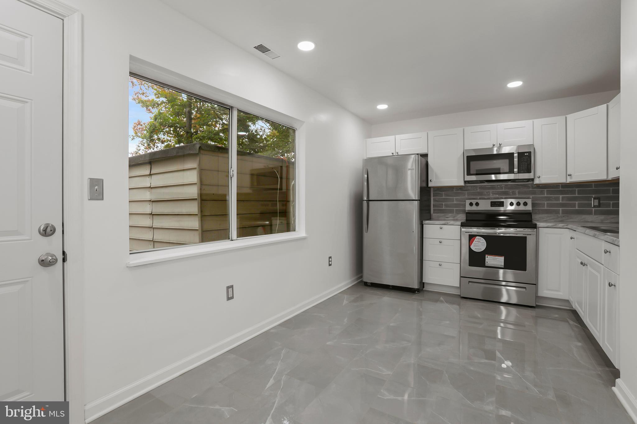 OLDE FORGE - Residential Lease