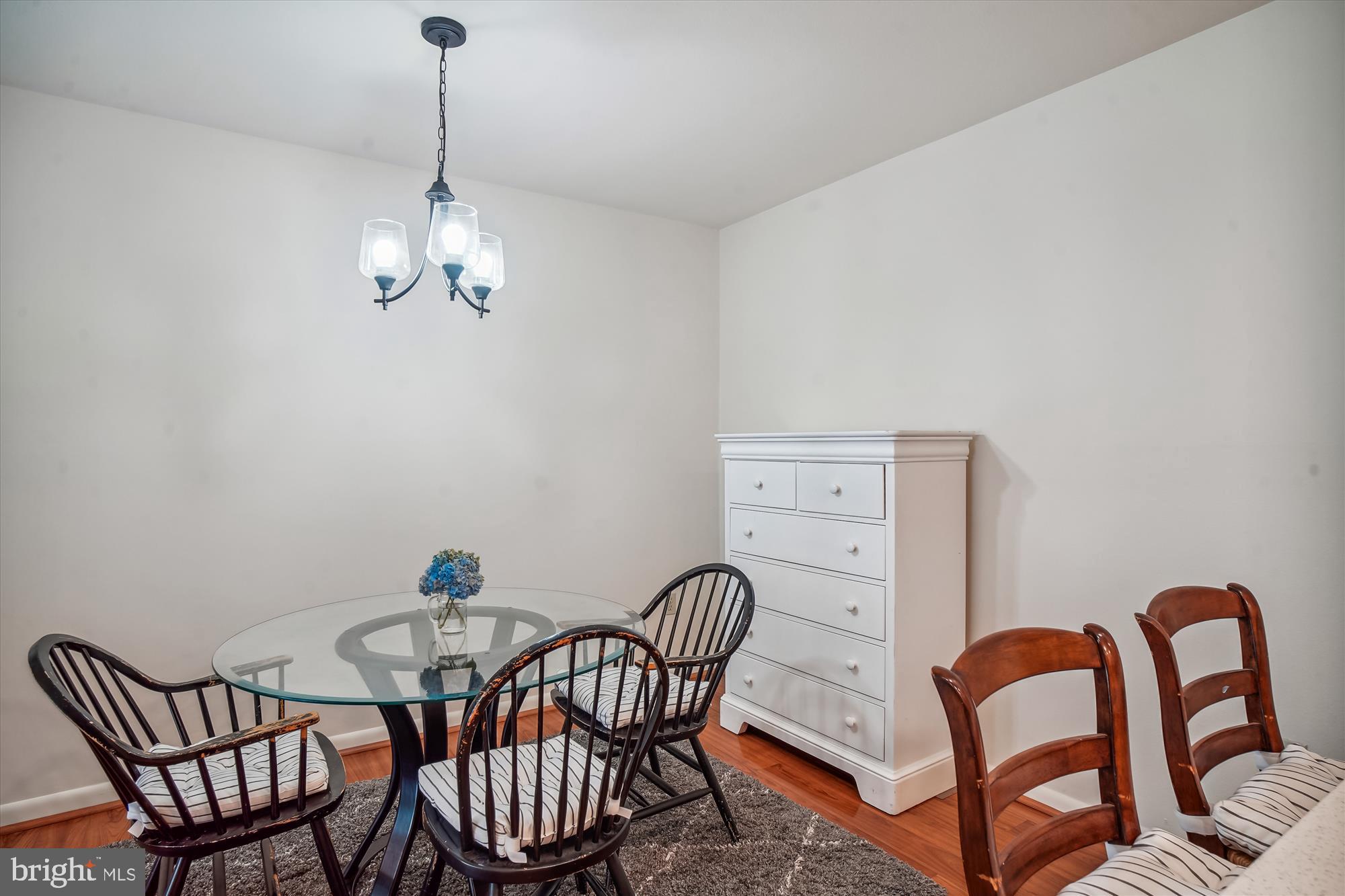 LEISURE WORLD - Residential