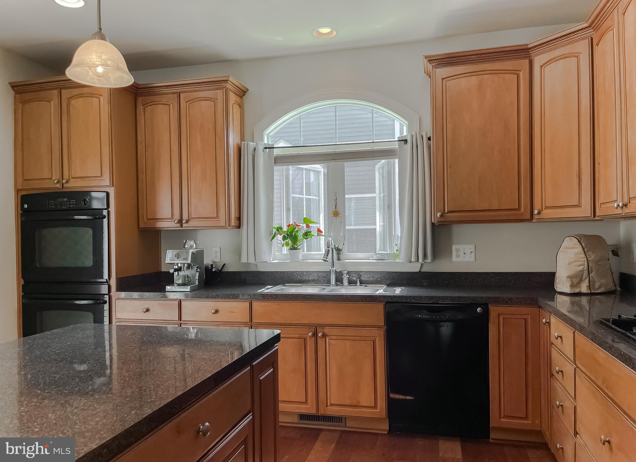 LEONARDS GRANT - Residential