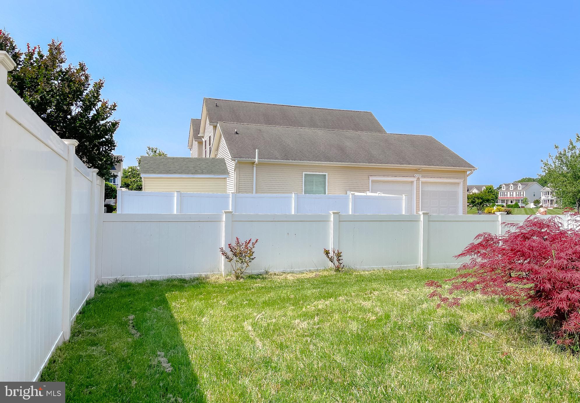 LEONARDS GRANT - Residential