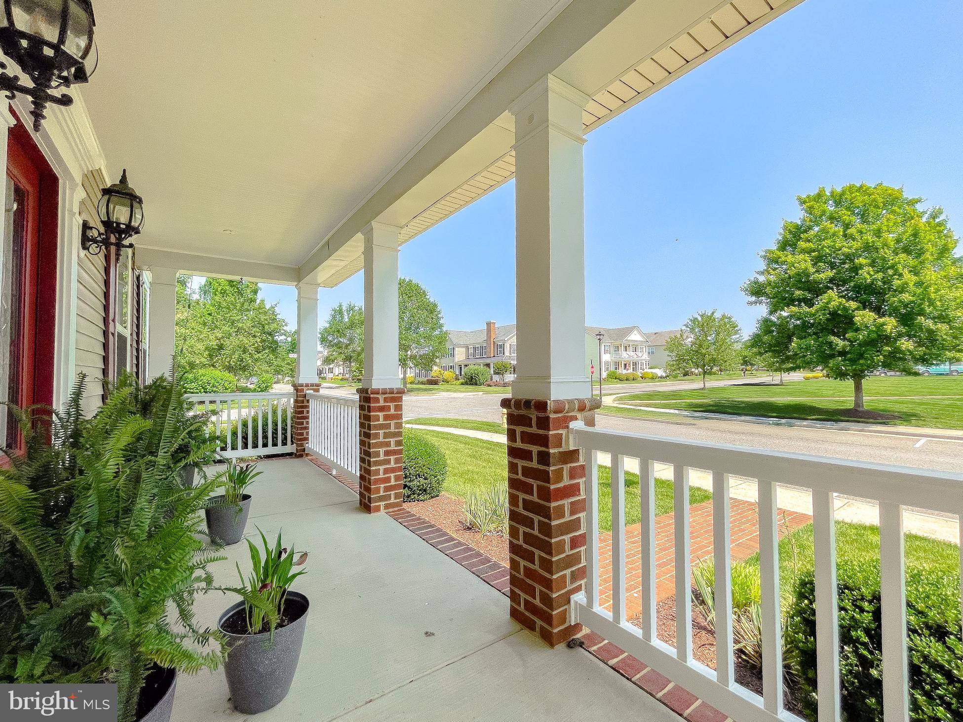 LEONARDS GRANT - Residential