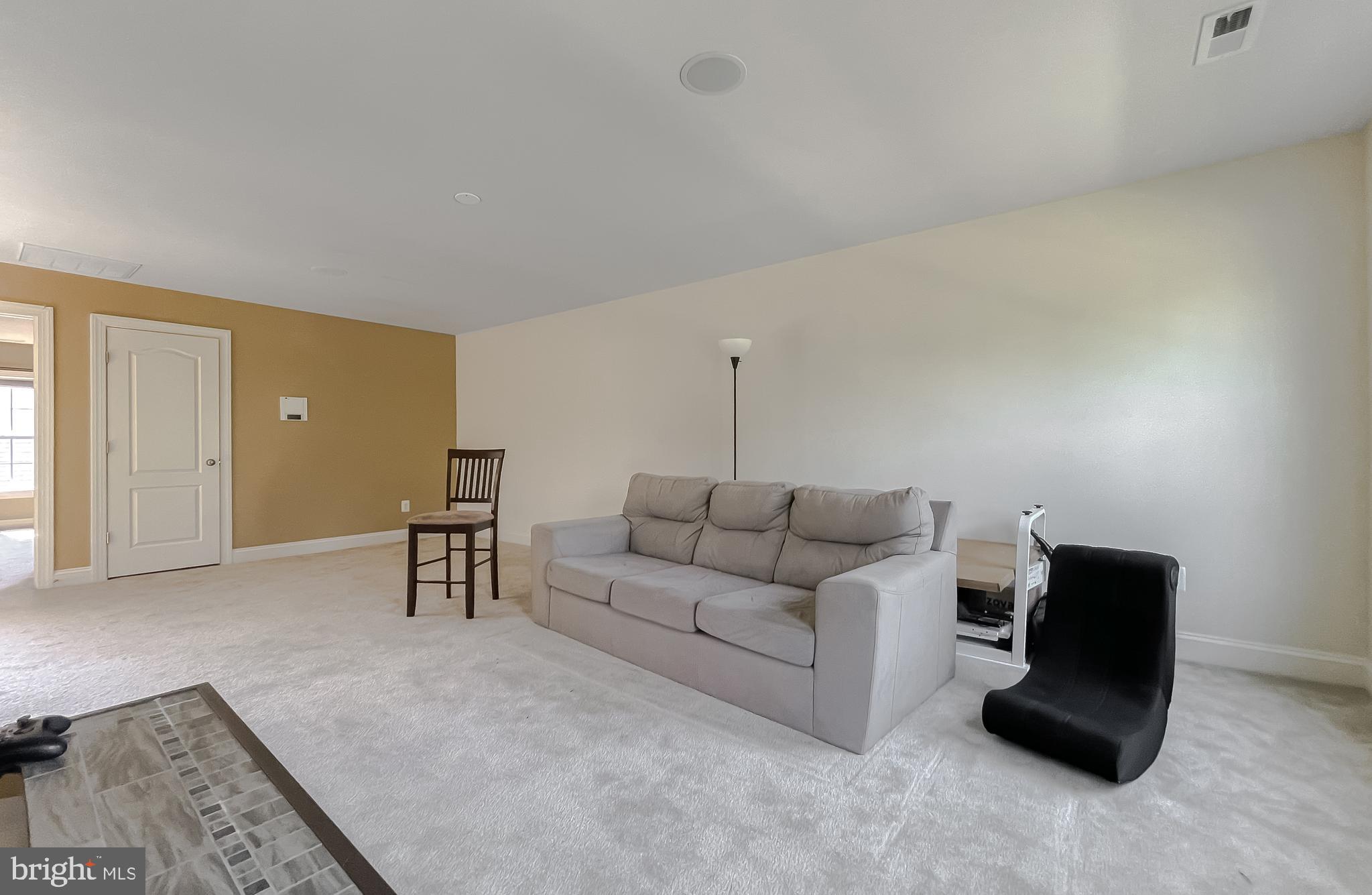 LEONARDS GRANT - Residential