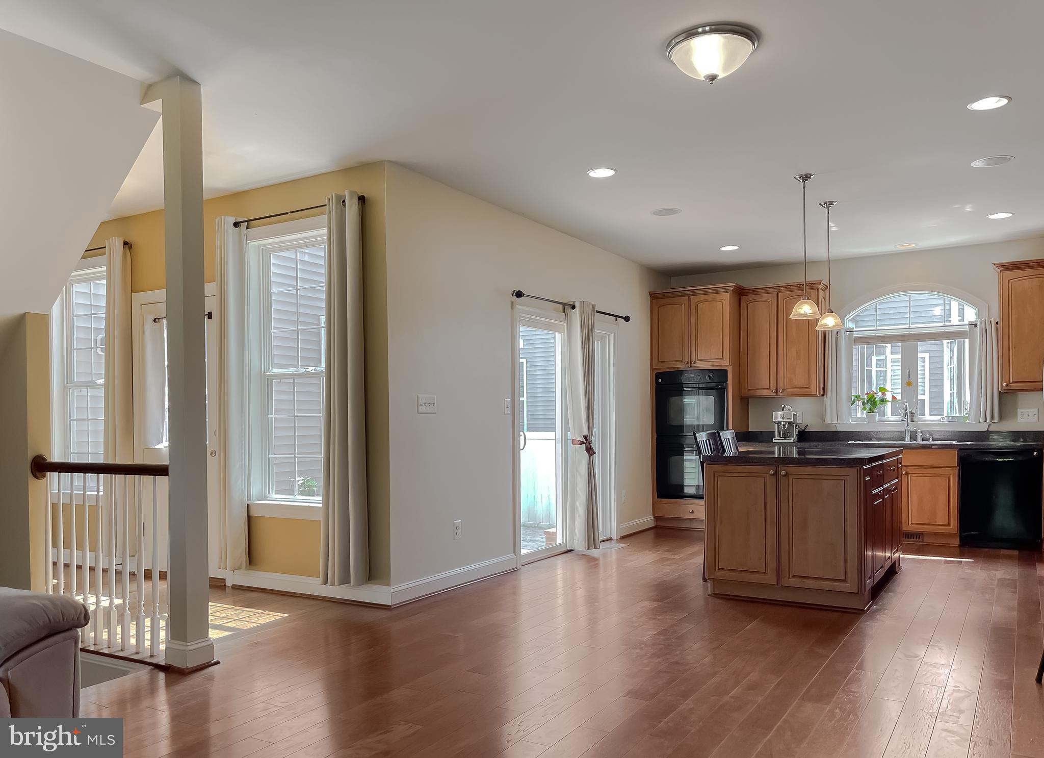 LEONARDS GRANT - Residential