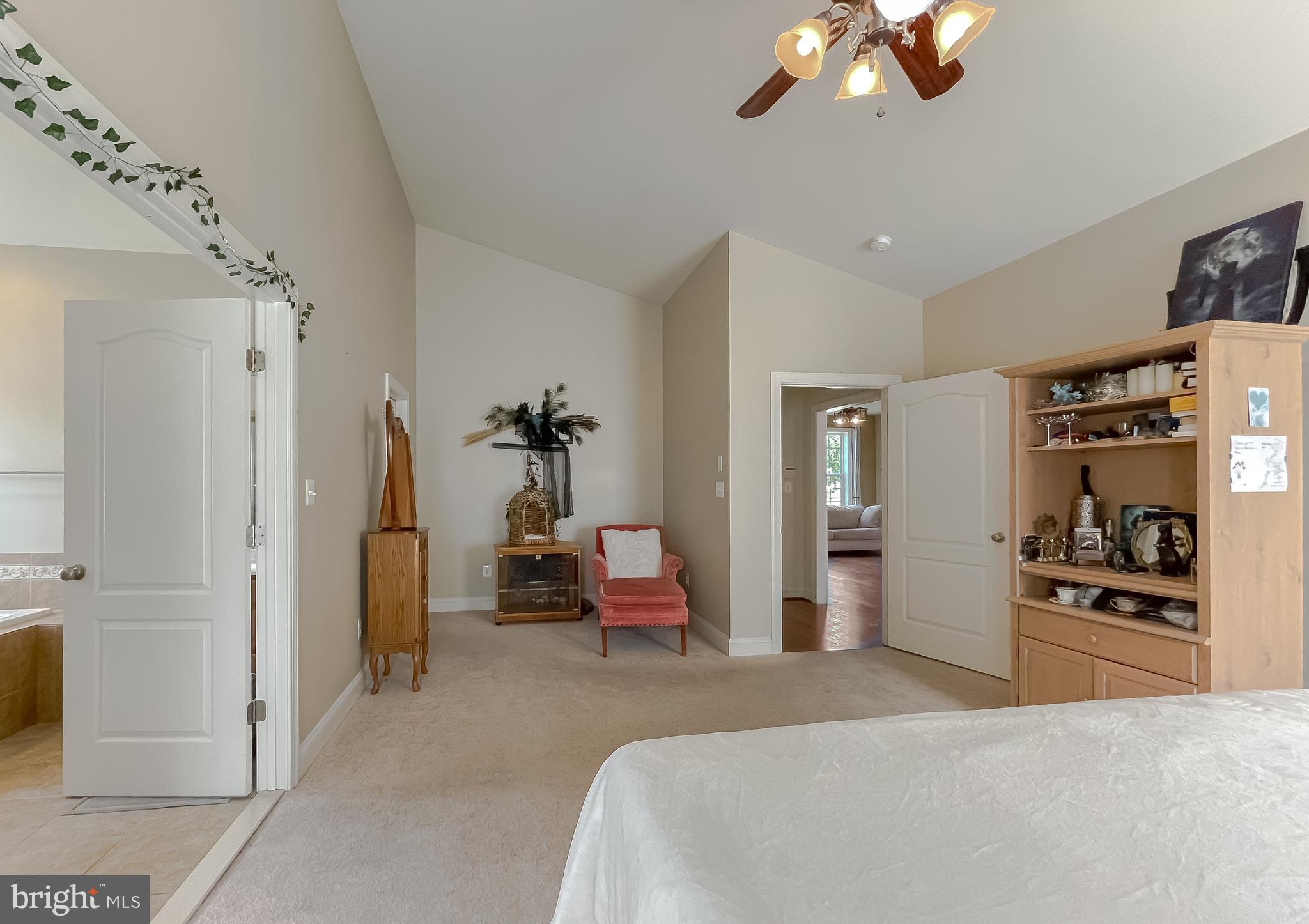 LEONARDS GRANT - Residential