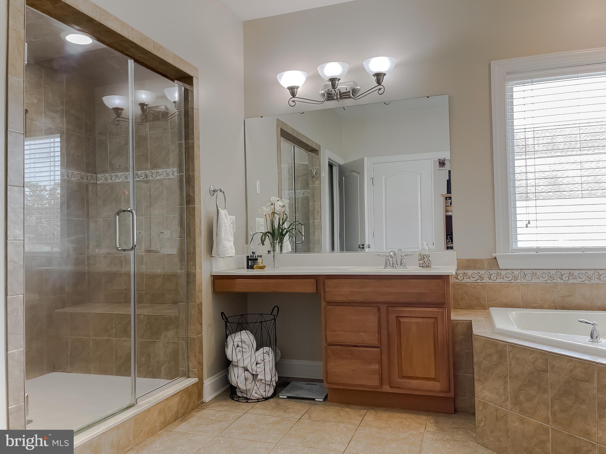 LEONARDS GRANT - Residential