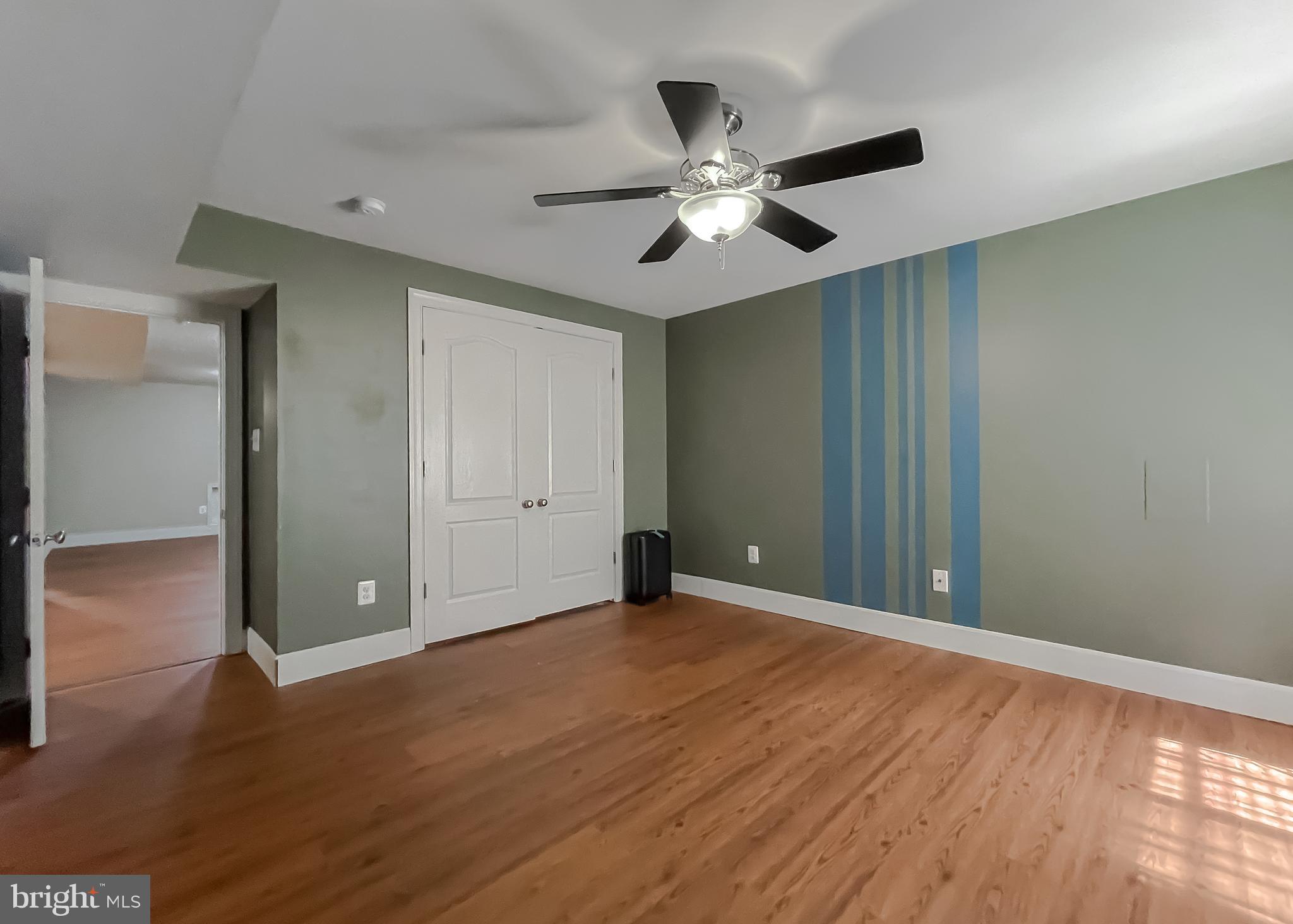 LEONARDS GRANT - Residential