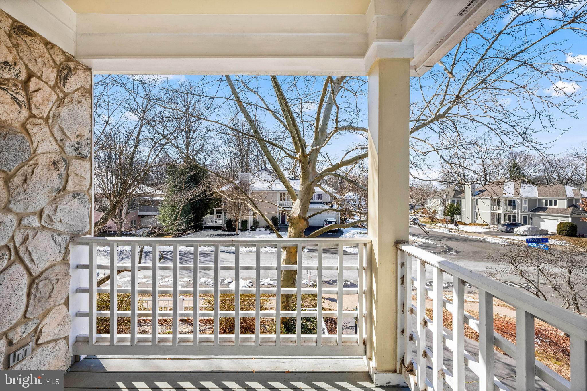 LOWES ISLAND - Residential