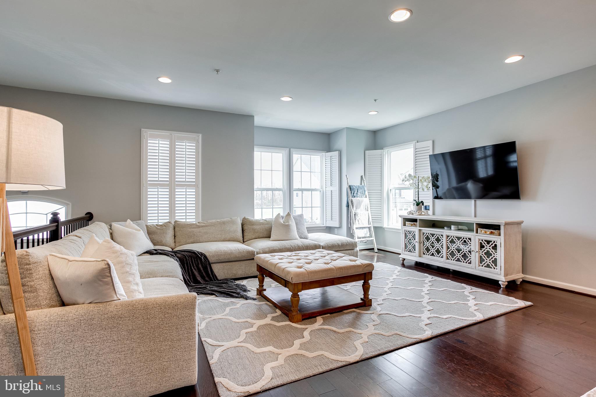 WINCOPIA FARMS - Residential