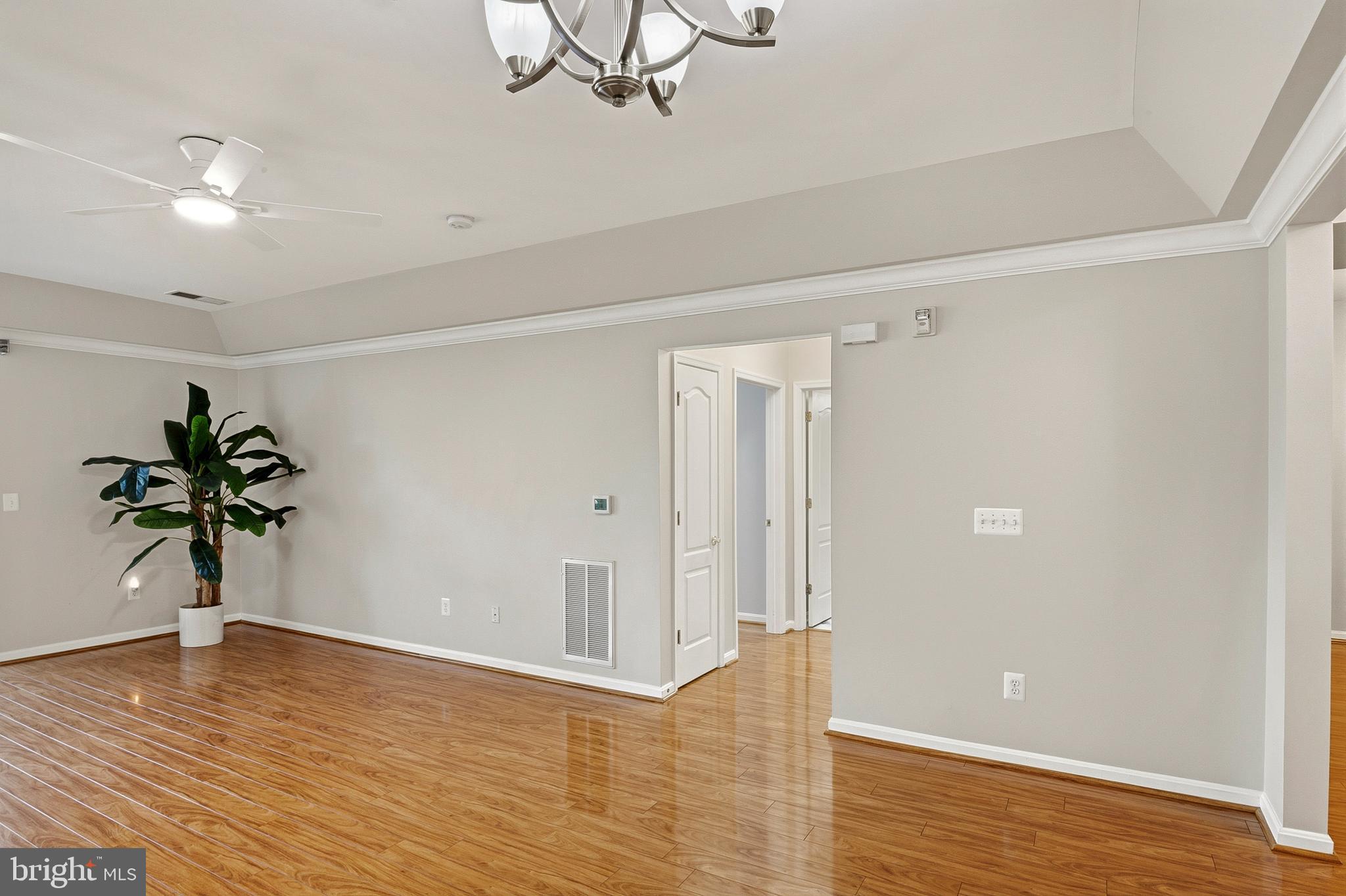 GATHERINGS AT LYNDWOOD - Residential