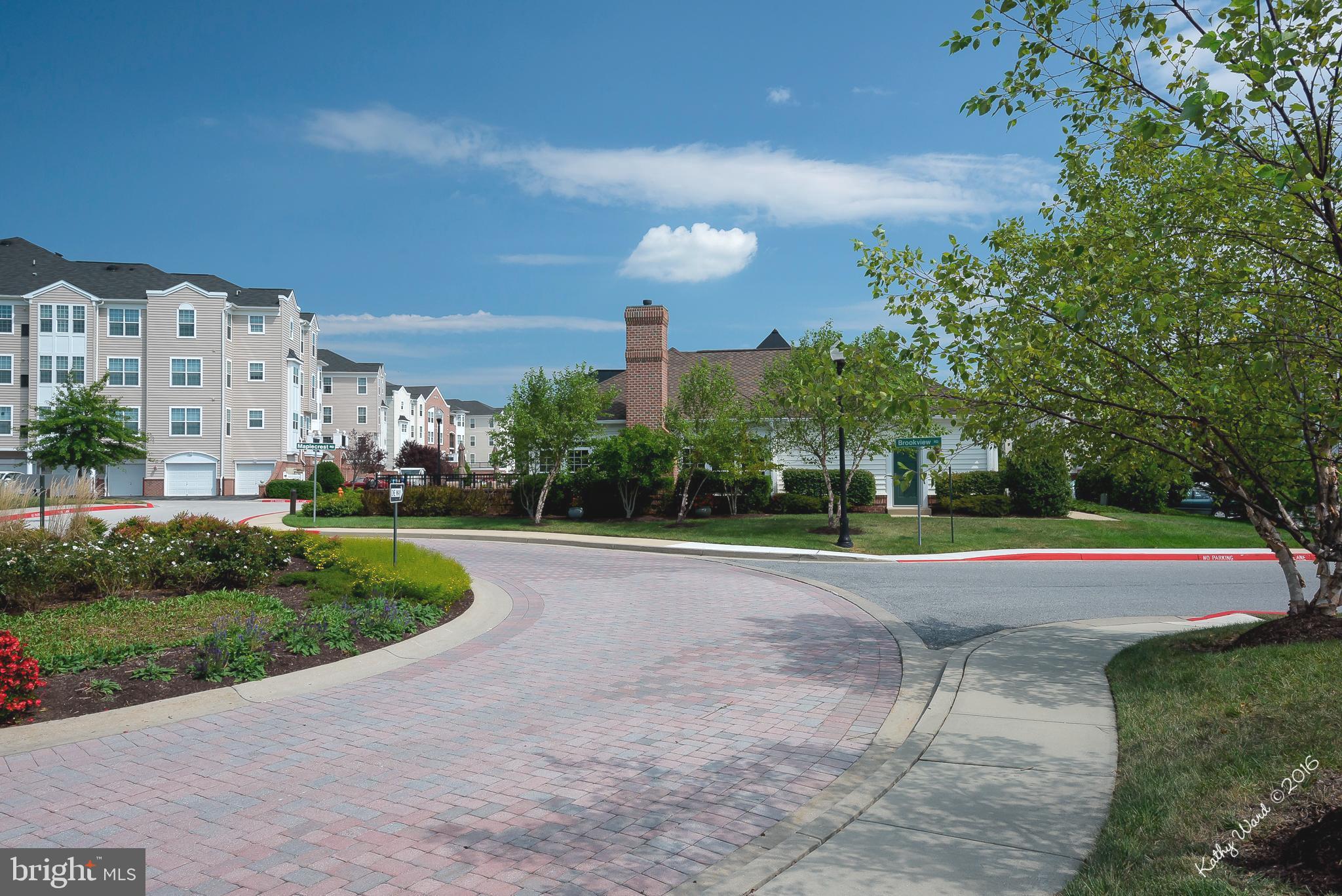 GATHERINGS AT LYNDWOOD - Residential