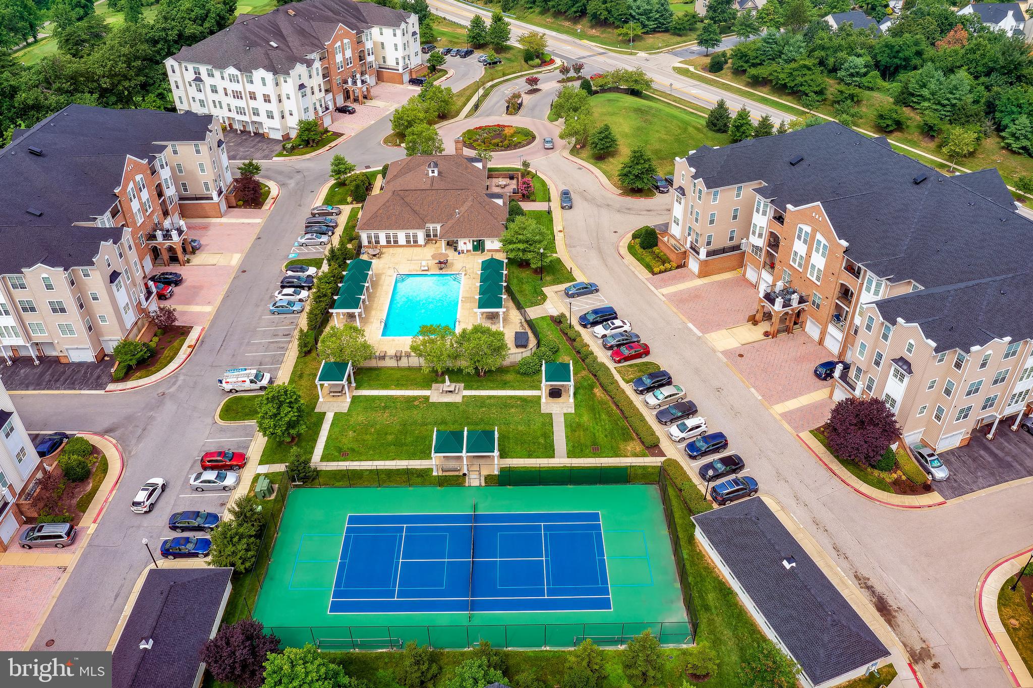 GATHERINGS AT LYNDWOOD - Residential