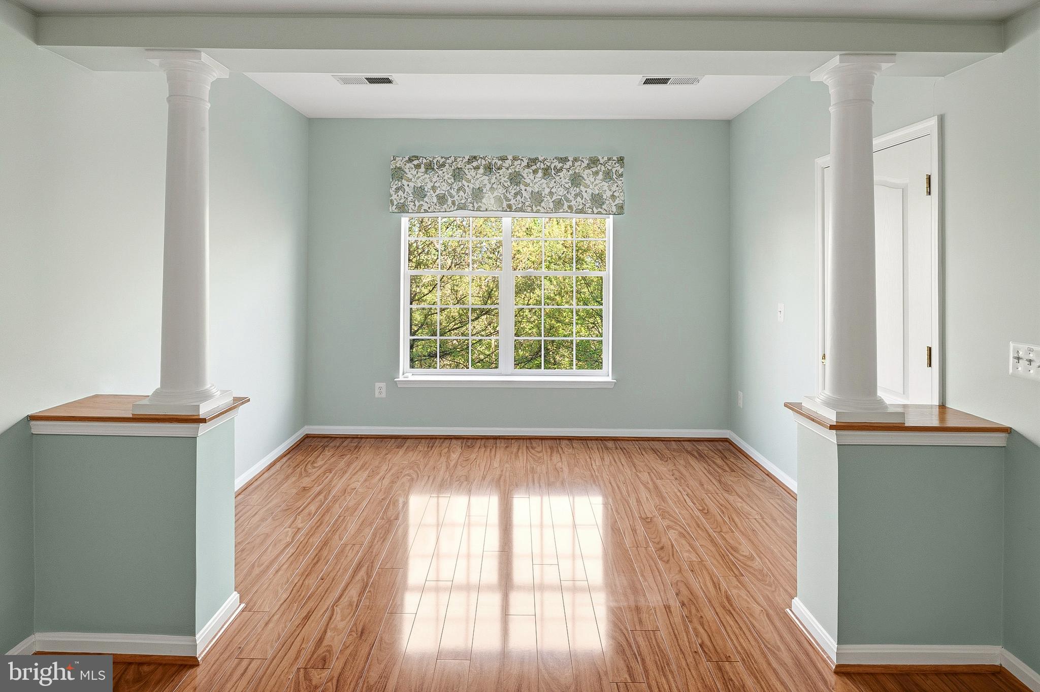 GATHERINGS AT LYNDWOOD - Residential