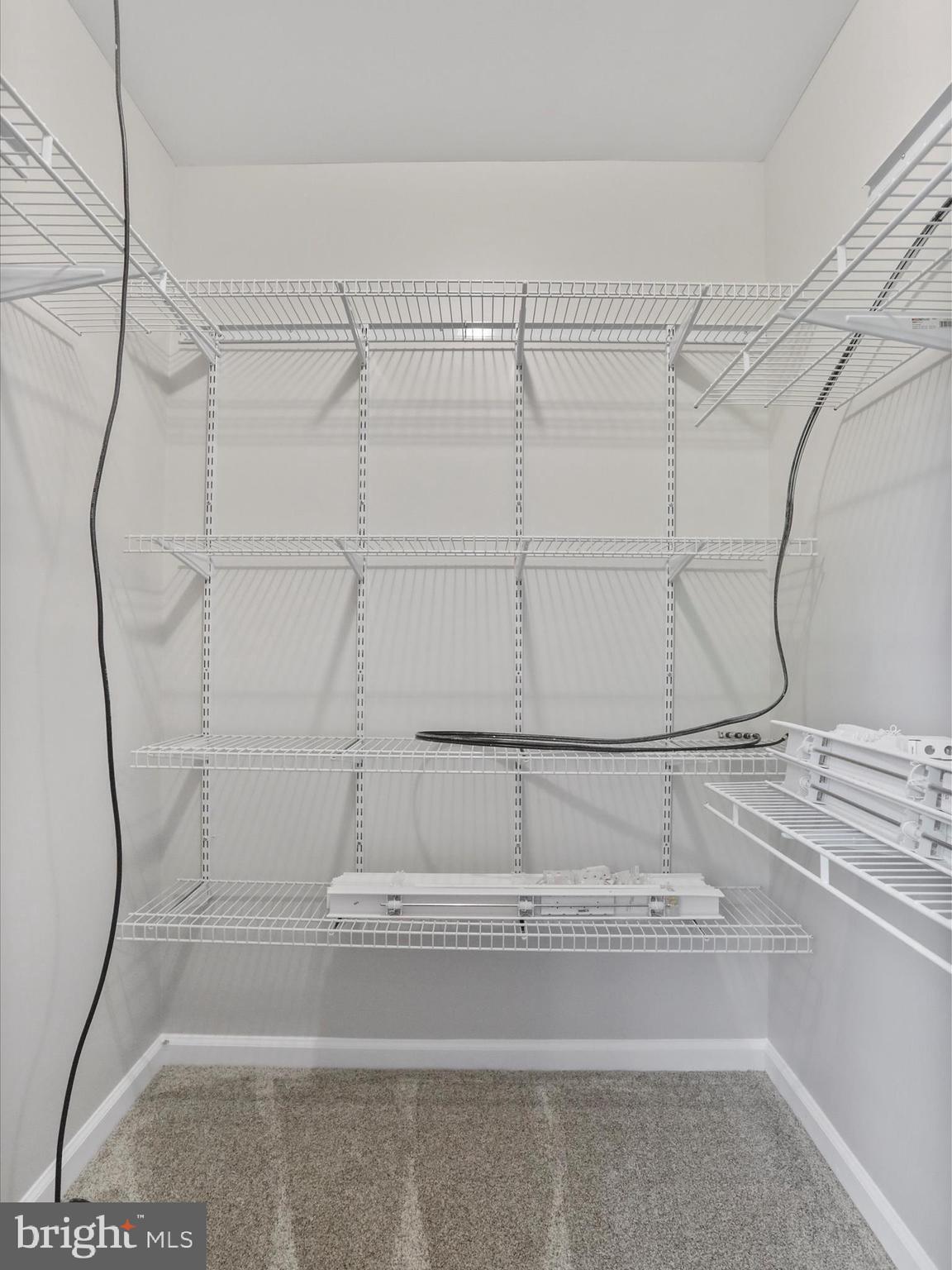 GEORGETOWN SQUARE - Residential