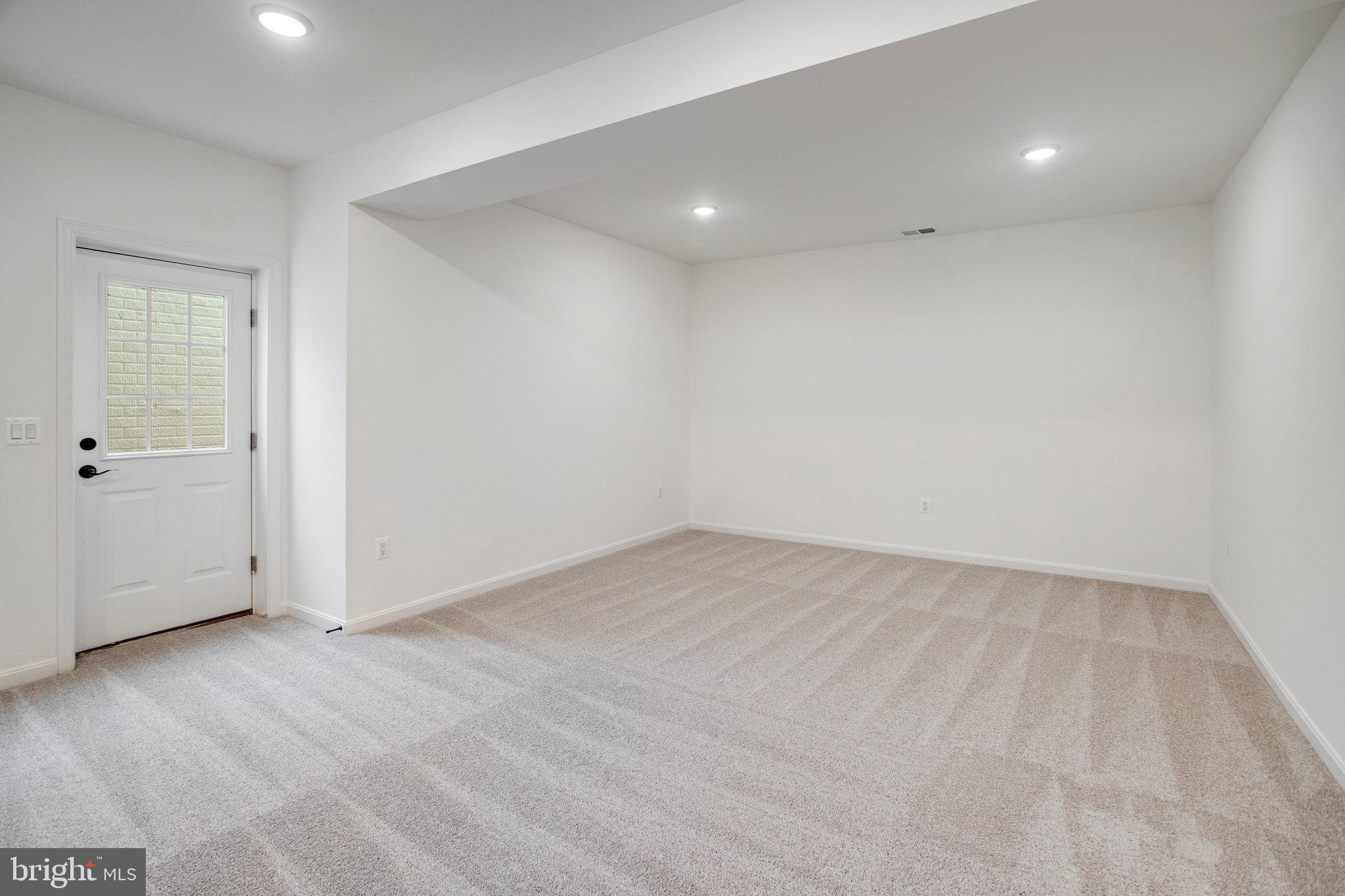 THE GREENS - Residential