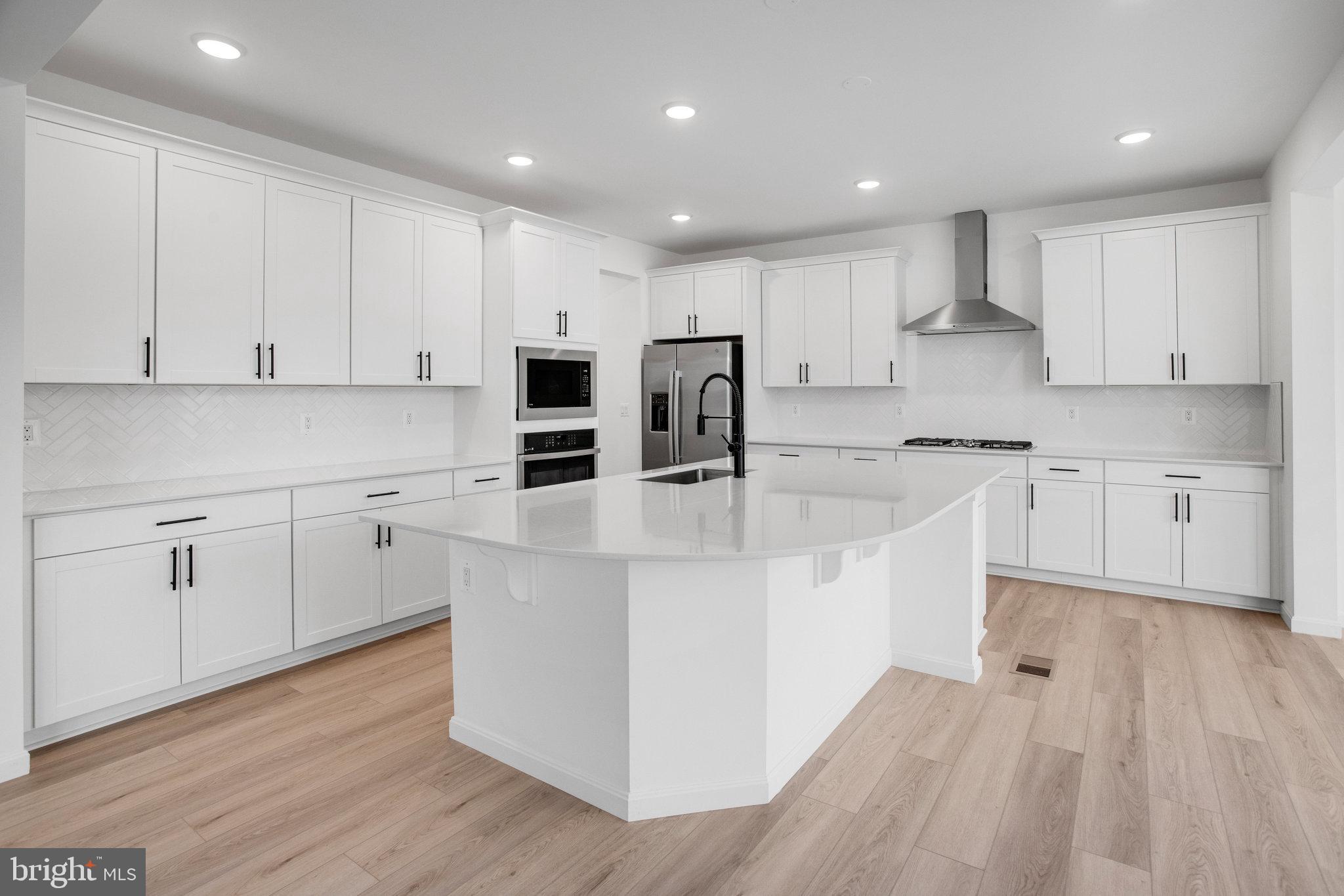 THE GREENS - Residential