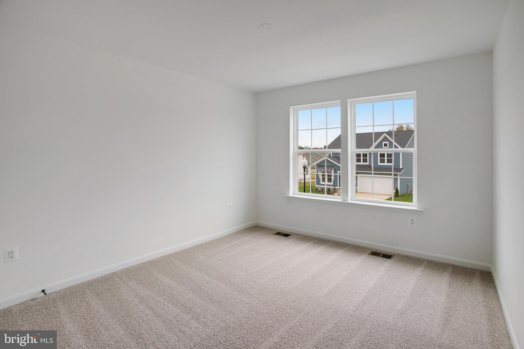 THE GREENS - Residential