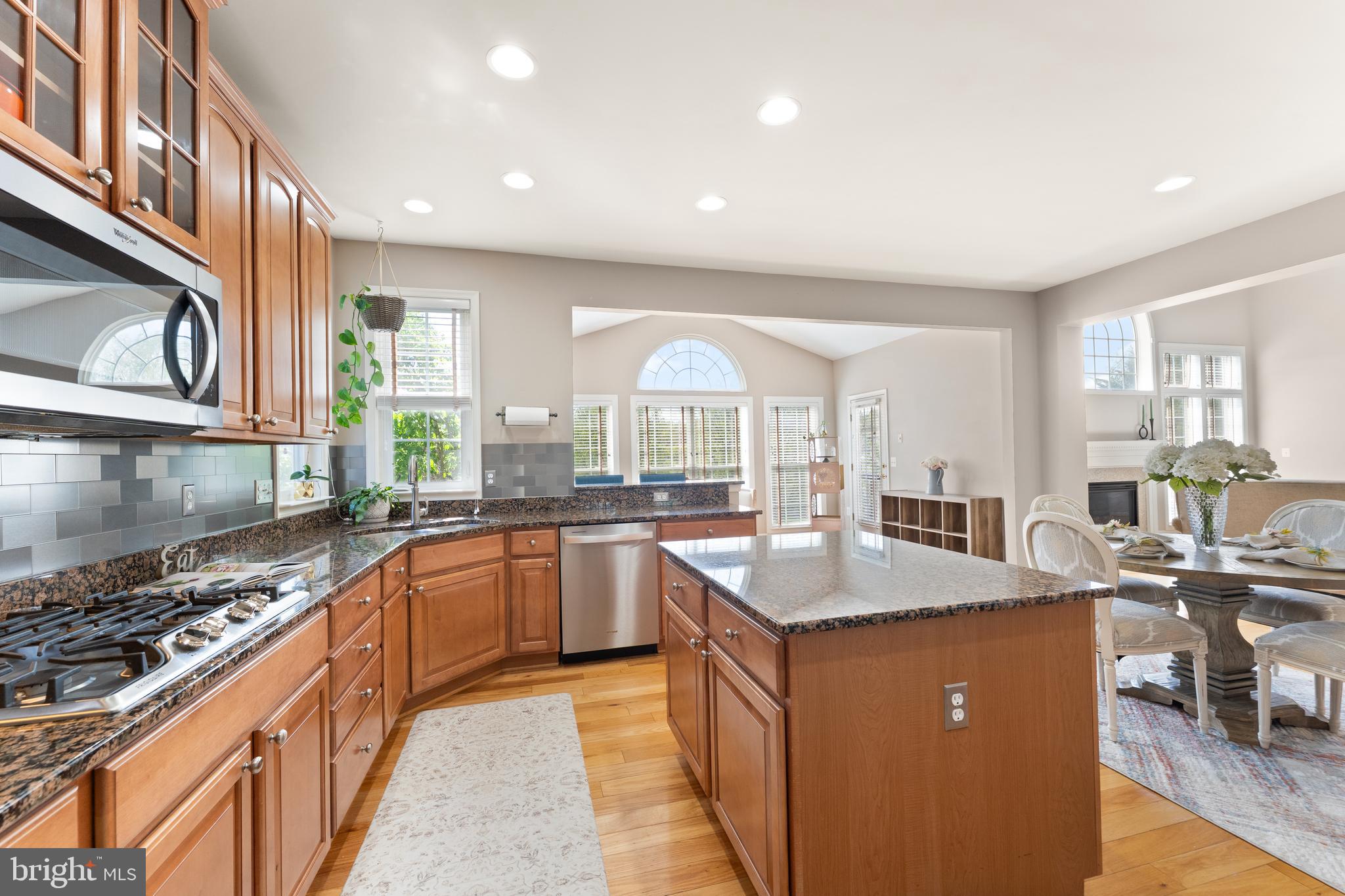 BROOKSIDE - Residential