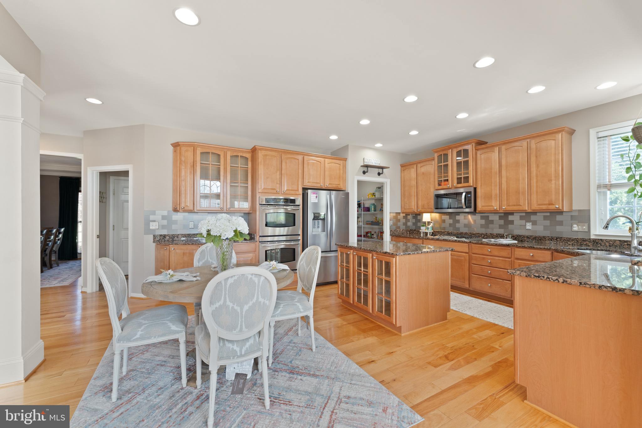 BROOKSIDE - Residential