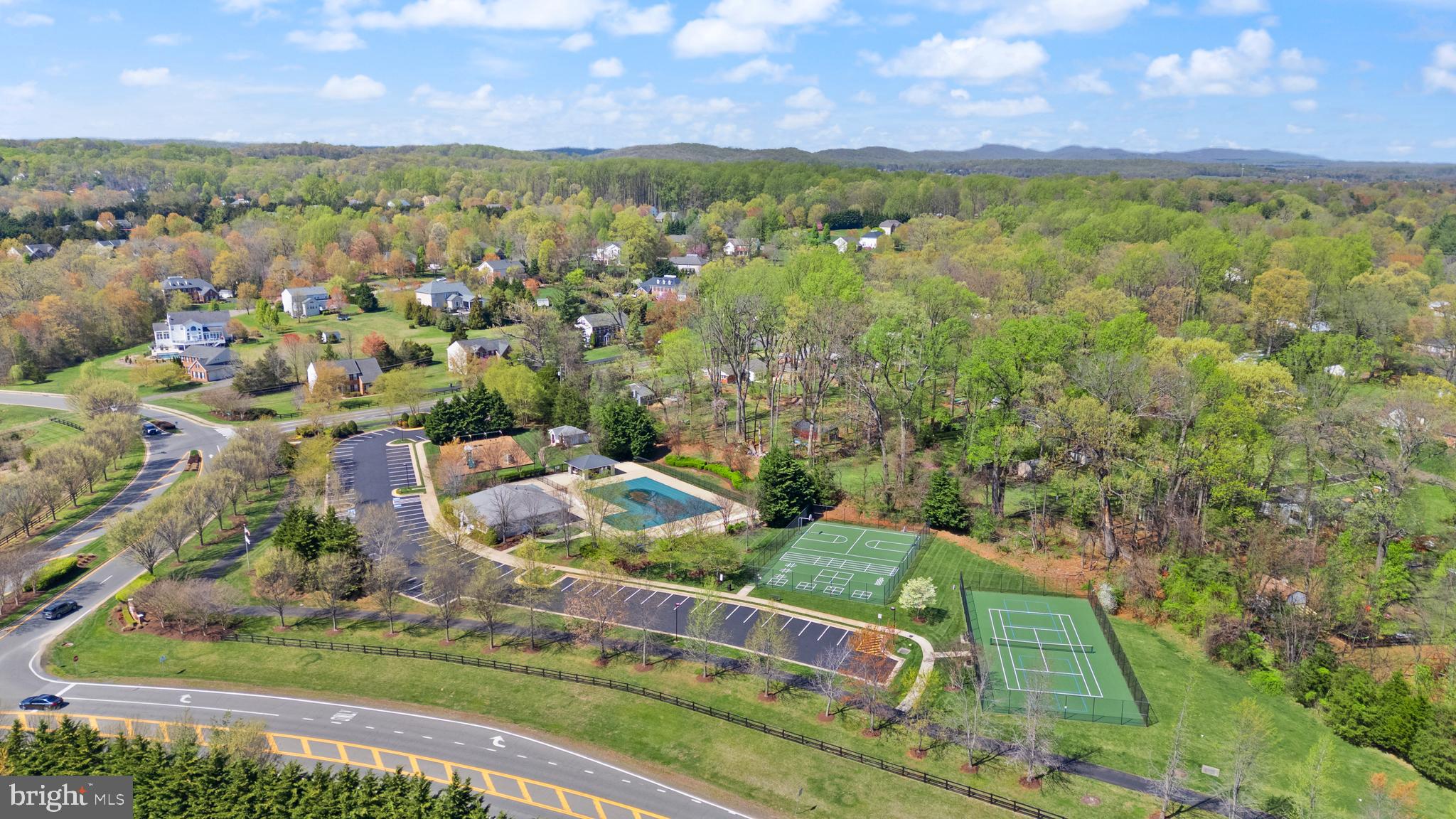 BROOKSIDE - Residential