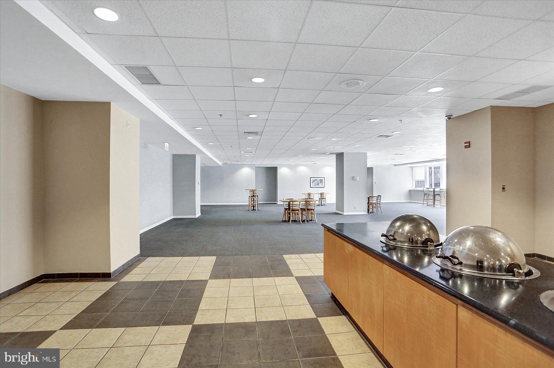 CHINATOWN - Residential