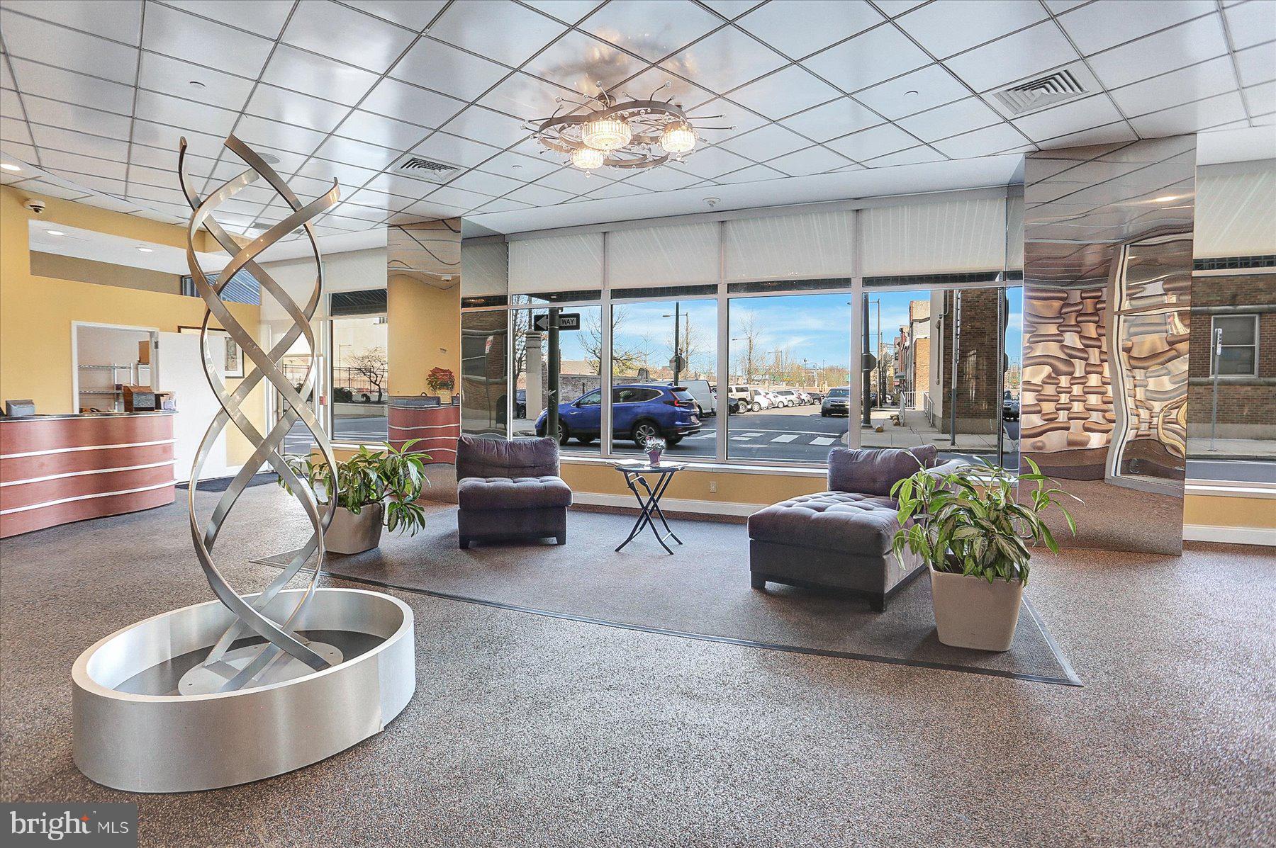 CHINATOWN - Residential