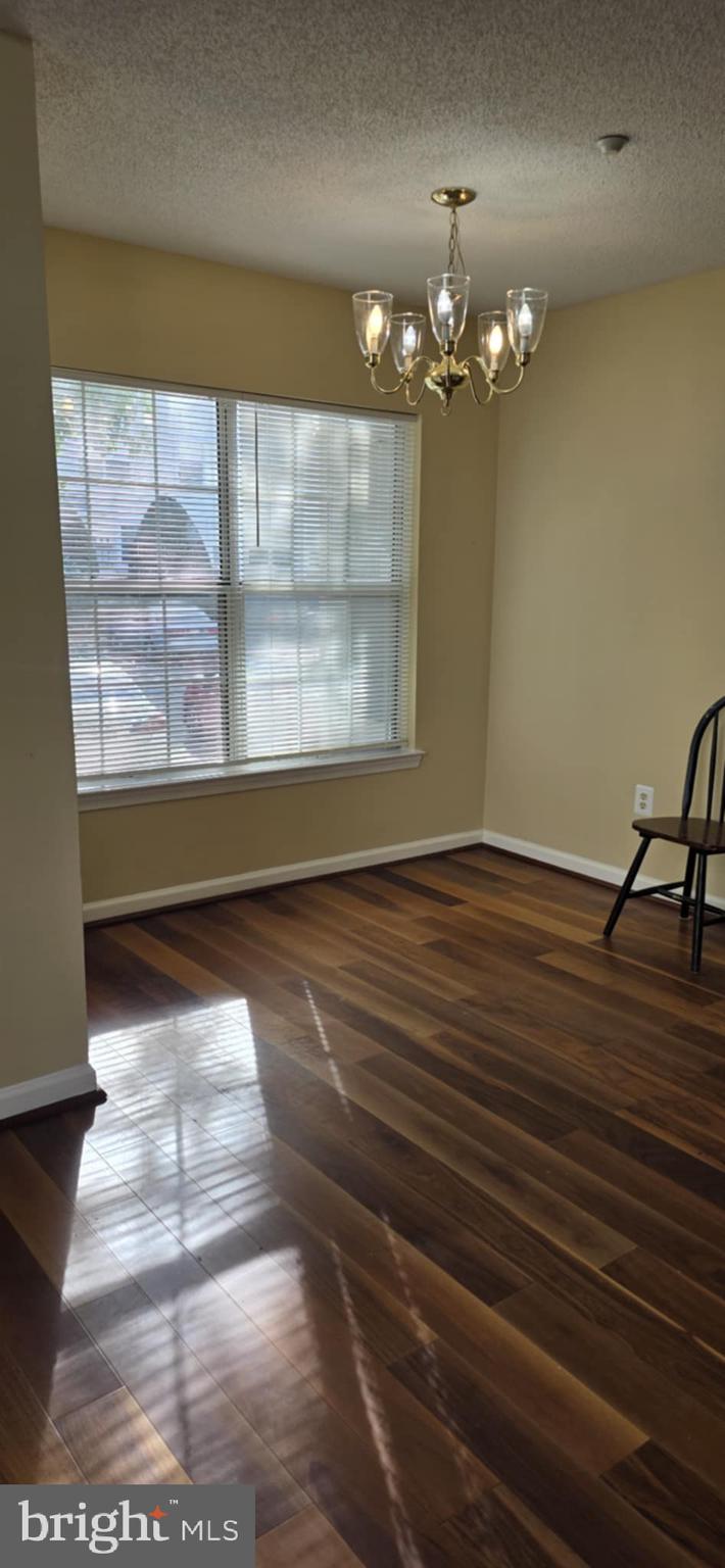 THE VISTAS - Residential Lease