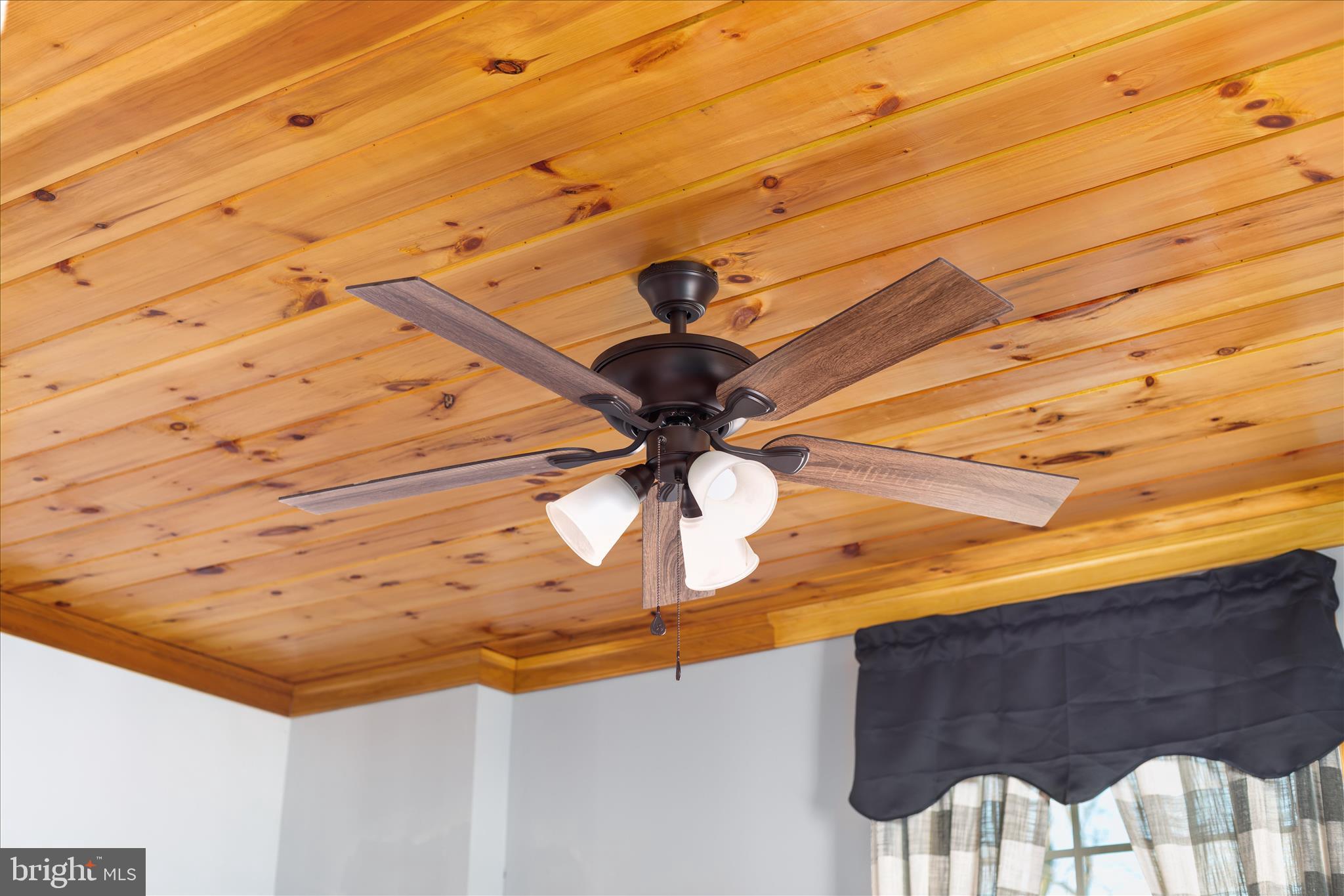 1197 JOHN MARSHALL HIGHWAY