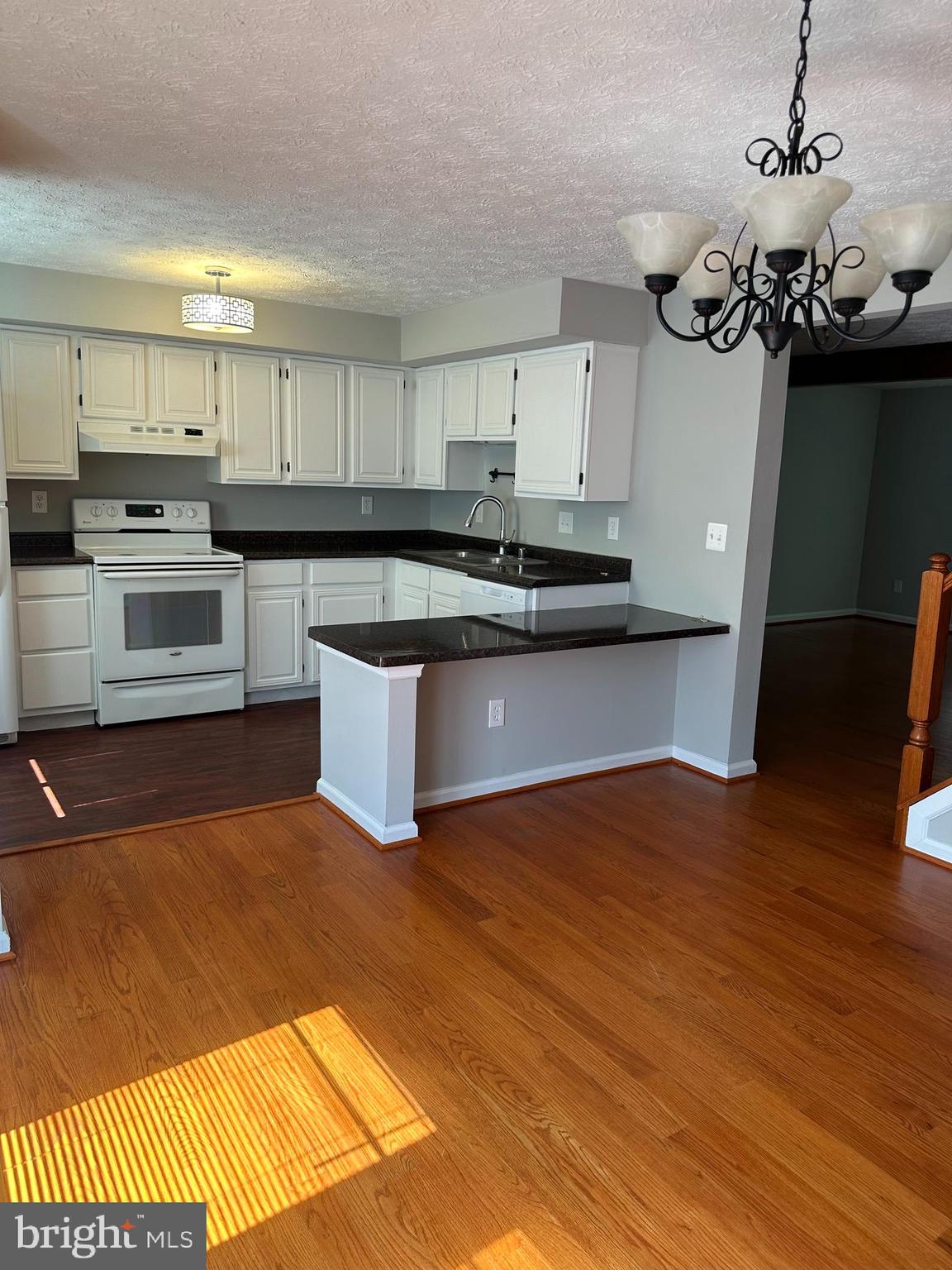 HERITAGE ESTATES - Residential Lease