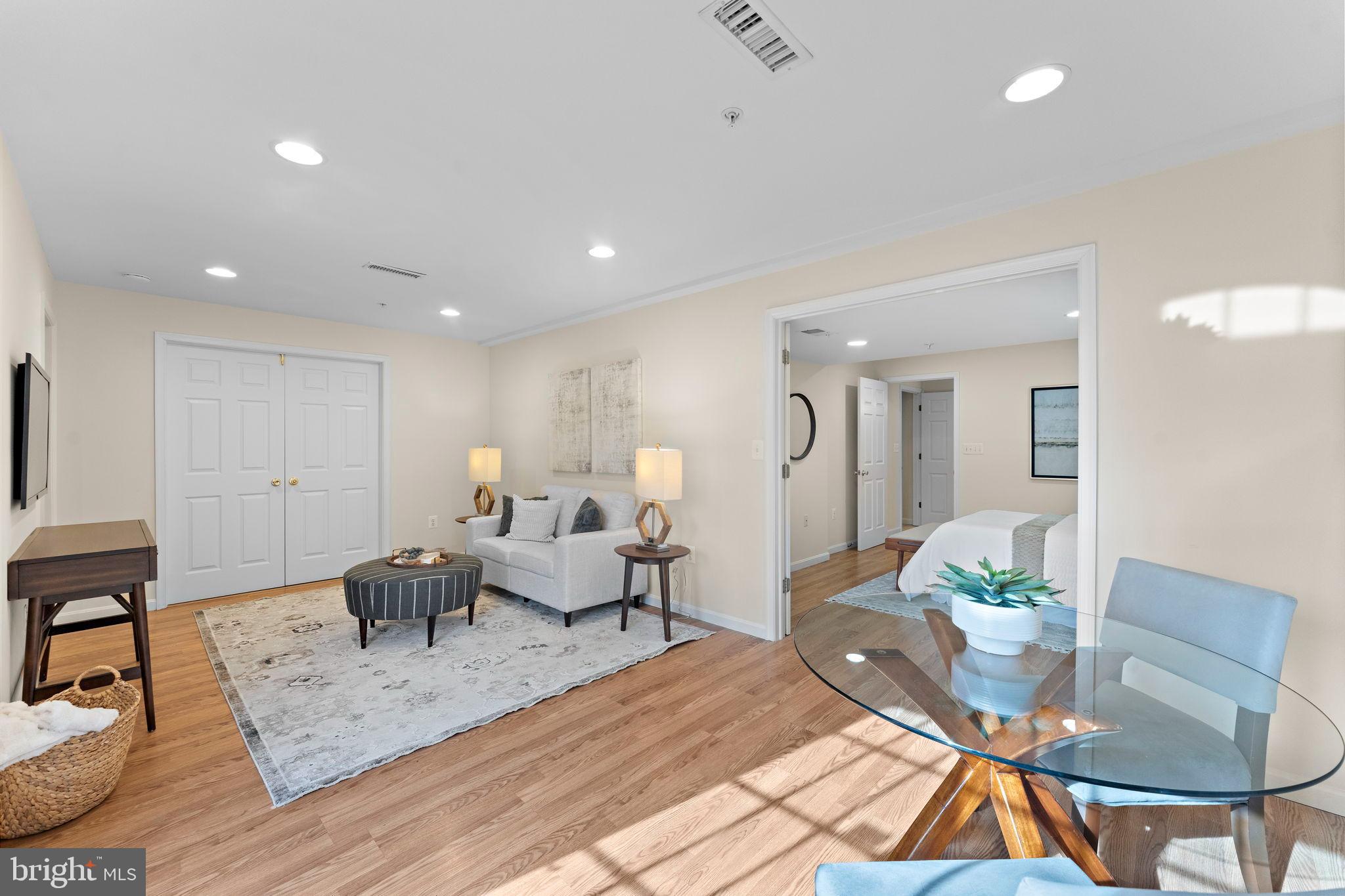 CROSS CREEK CLUB - Residential