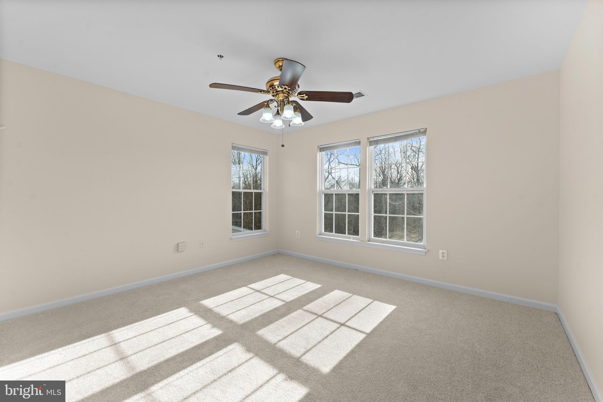 CROSS CREEK CLUB - Residential