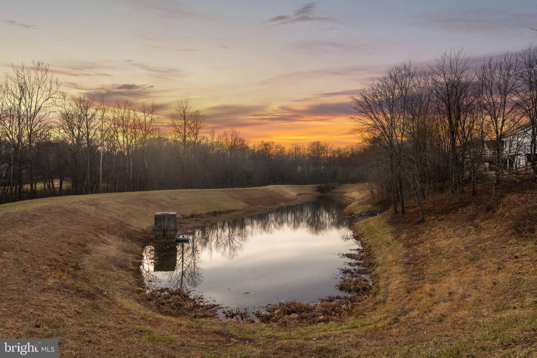 CROSS CREEK CLUB - Residential