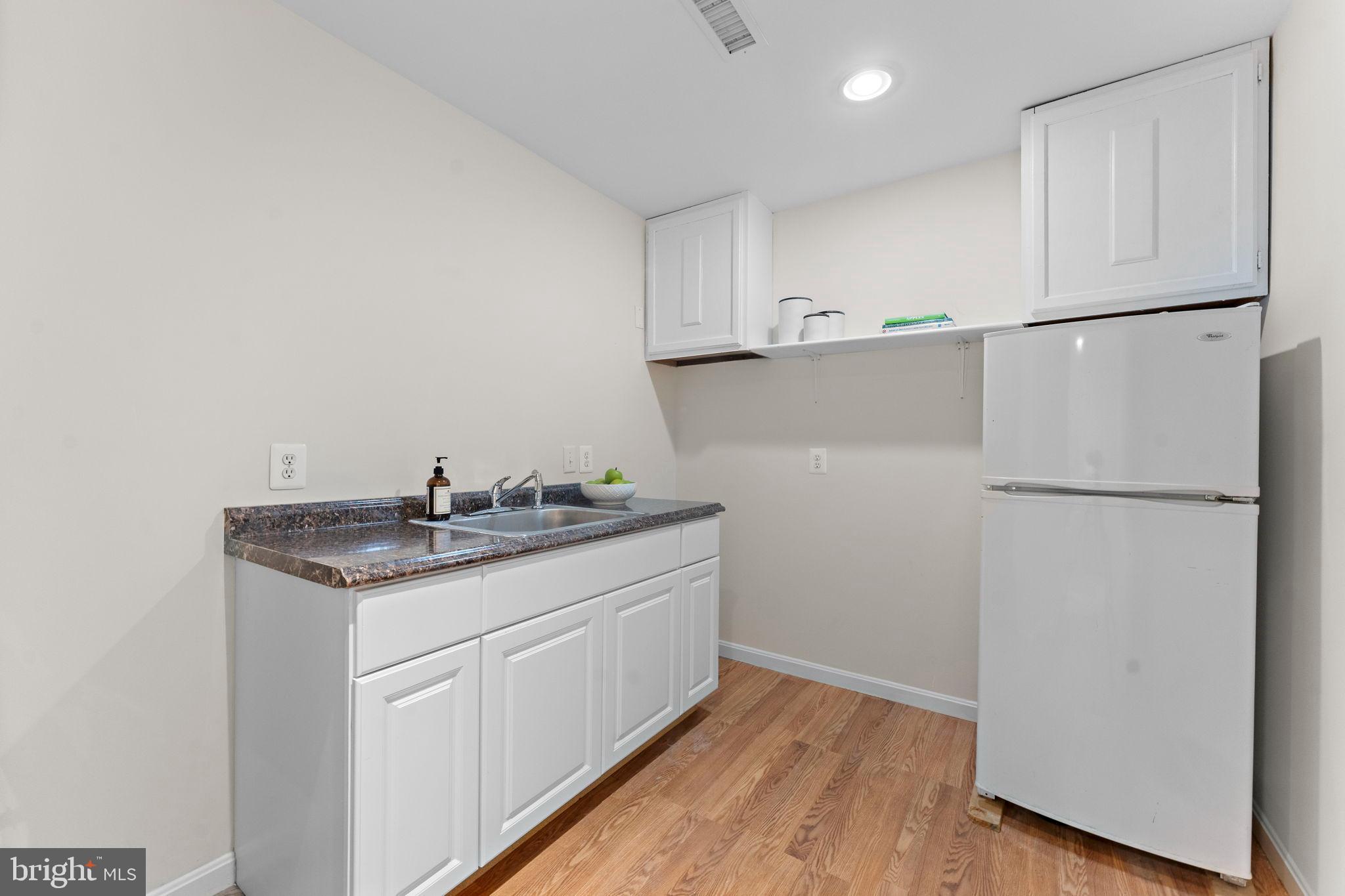 CROSS CREEK CLUB - Residential