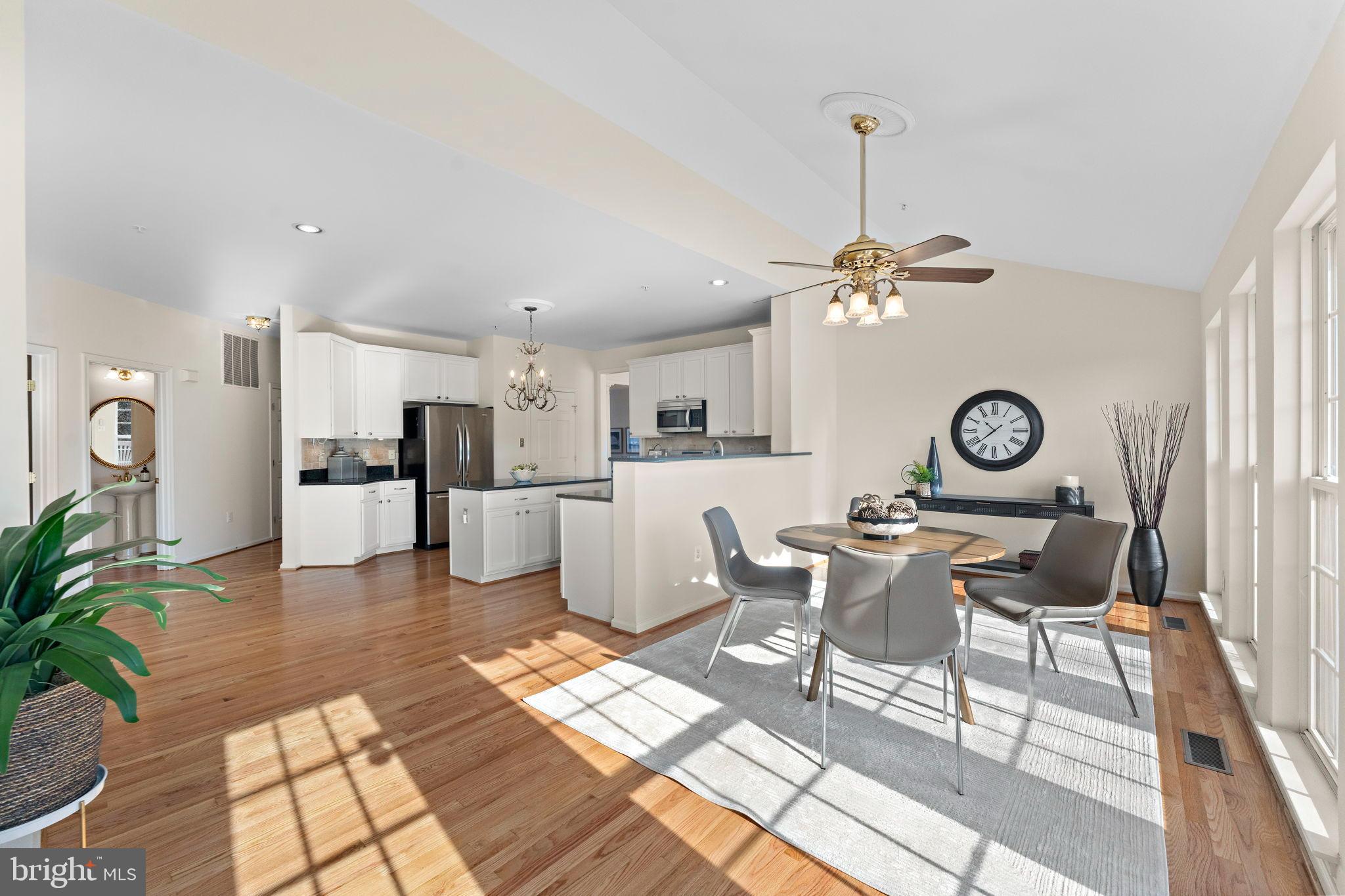 CROSS CREEK CLUB - Residential