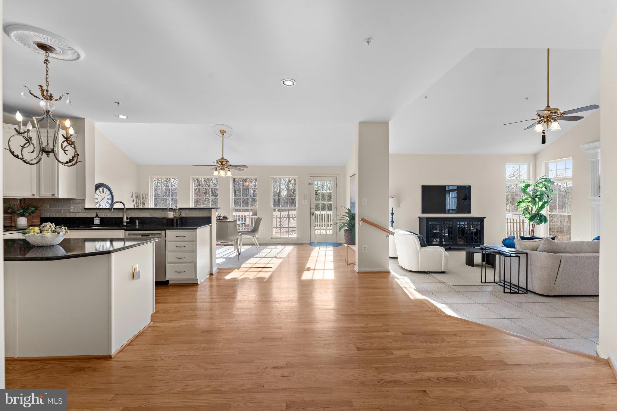 CROSS CREEK CLUB - Residential