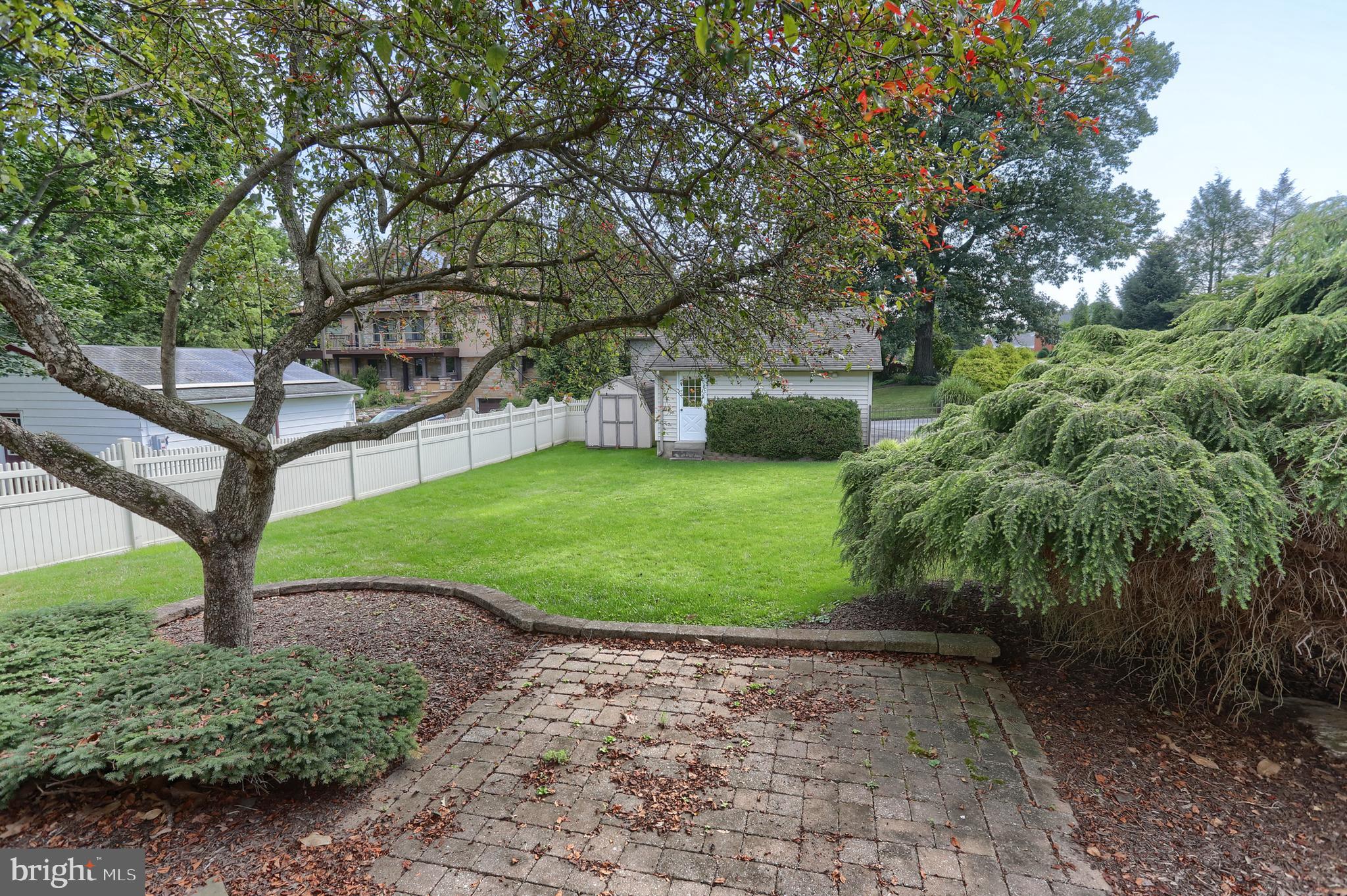 329 PARA AVENUE