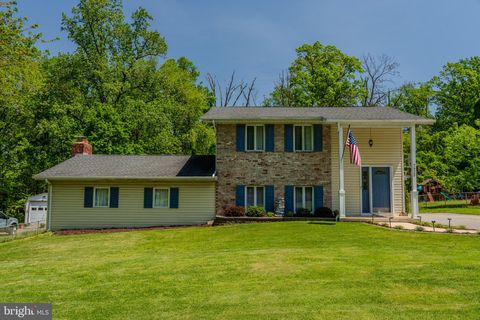 7925 BELHAVEN AVENUE PASADENA MD 21122