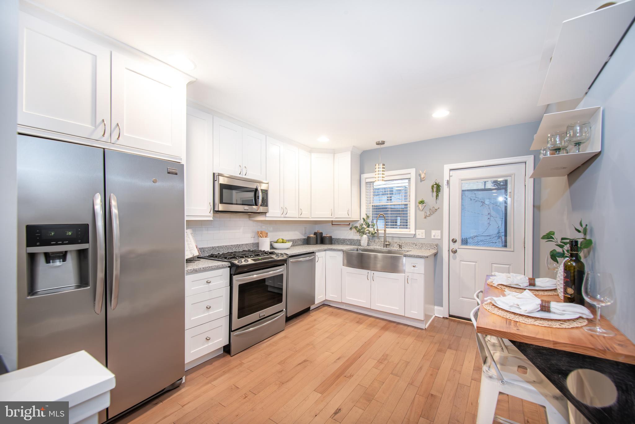 HIGHLANDTOWN - Residential