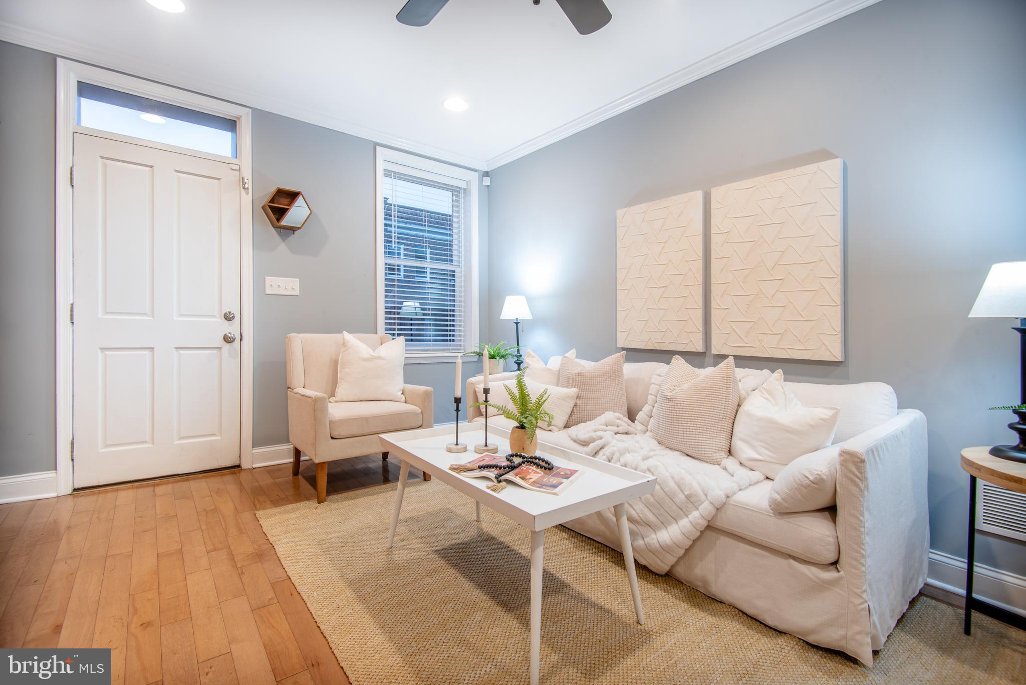 HIGHLANDTOWN - Residential