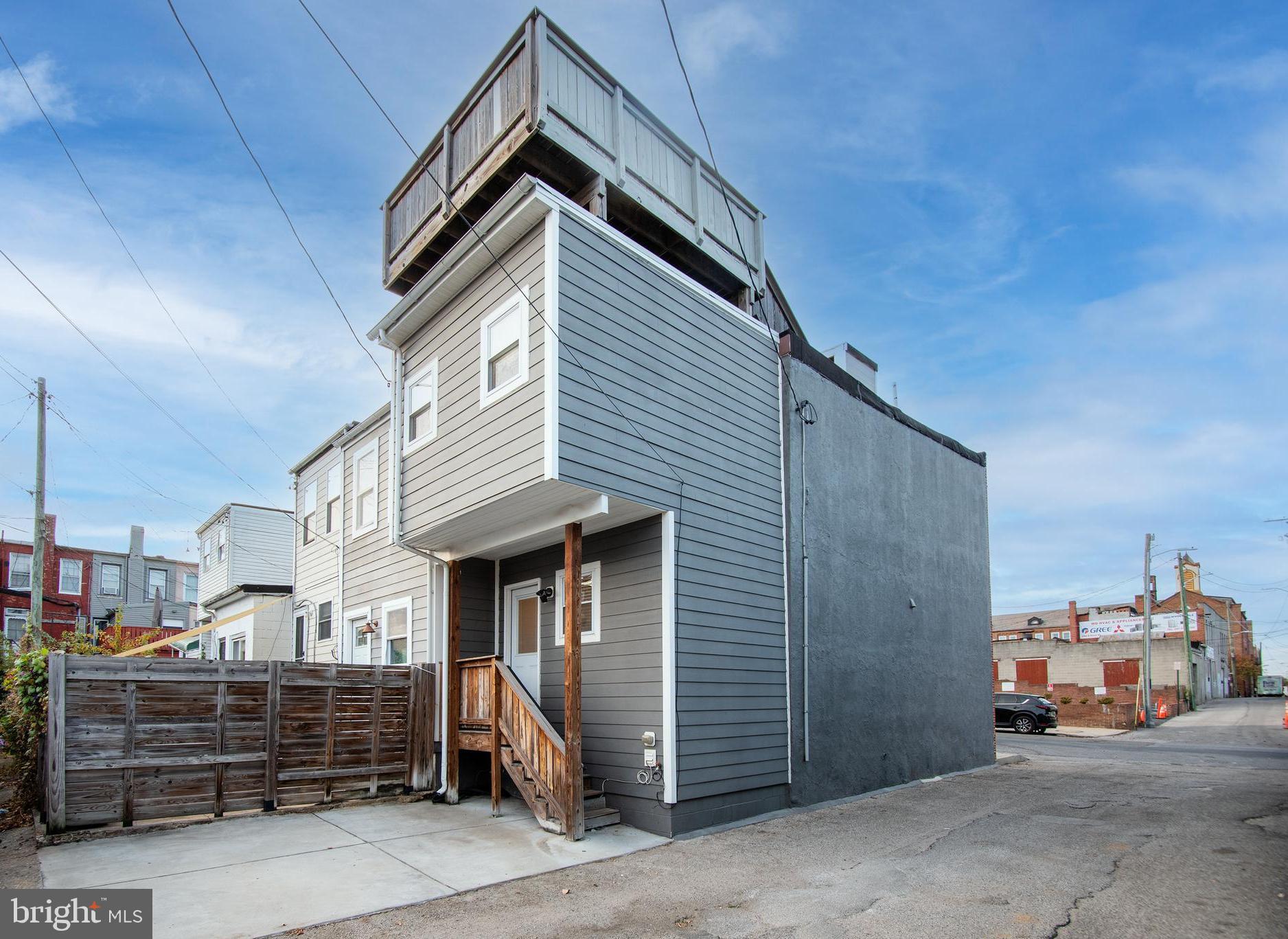 HIGHLANDTOWN - Residential