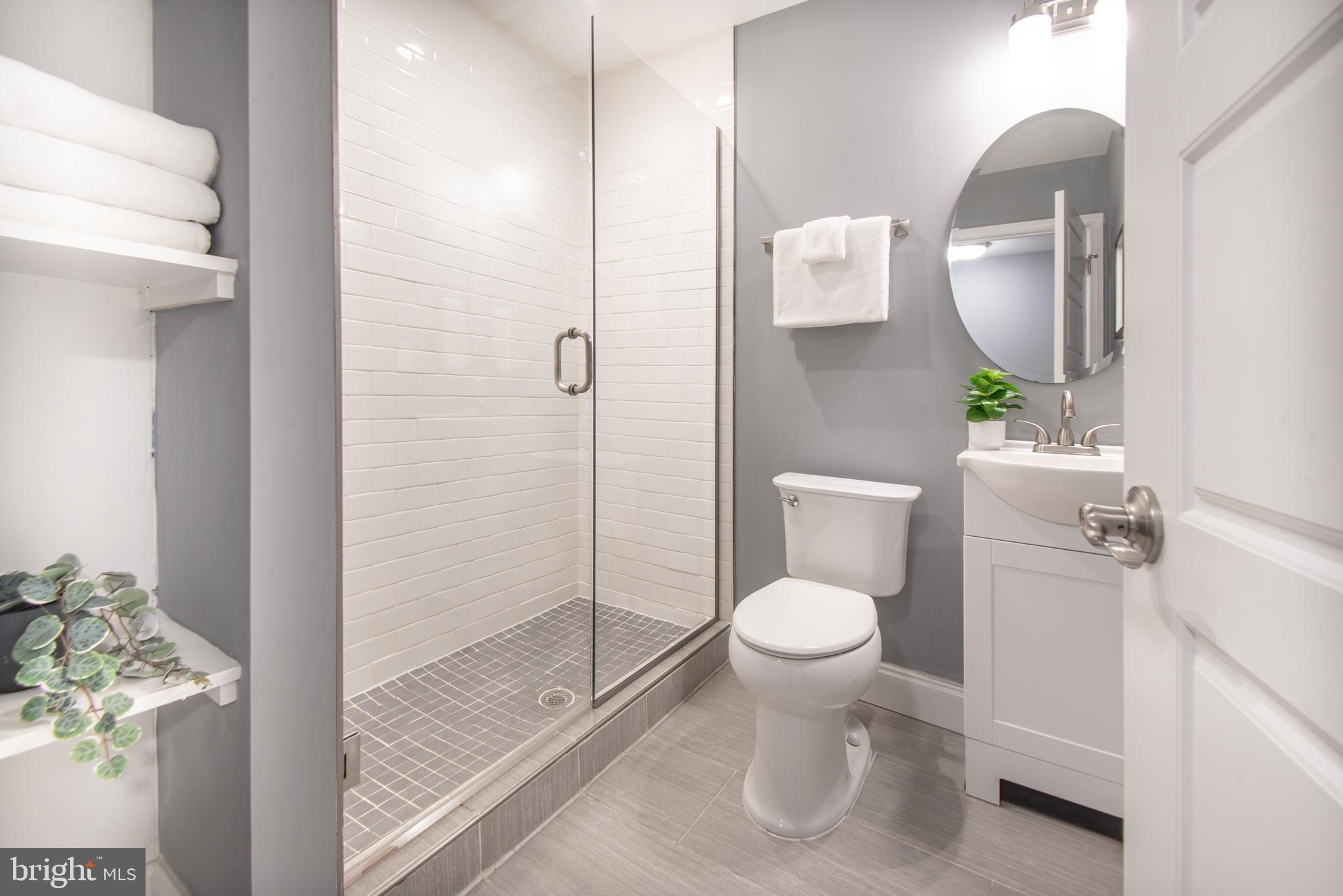 HIGHLANDTOWN - Residential