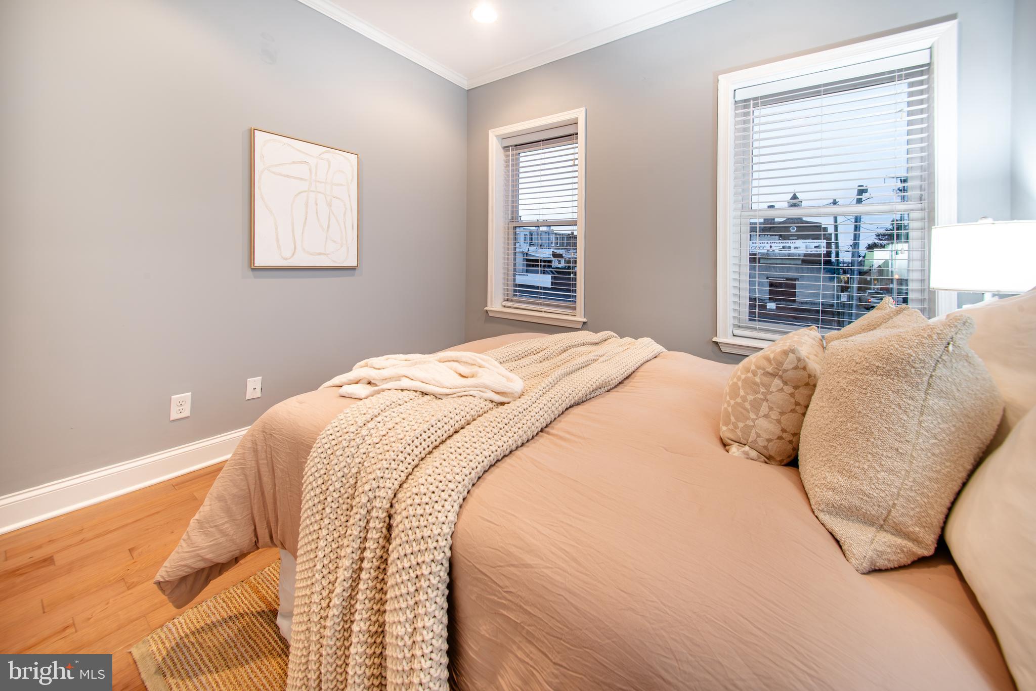 HIGHLANDTOWN - Residential